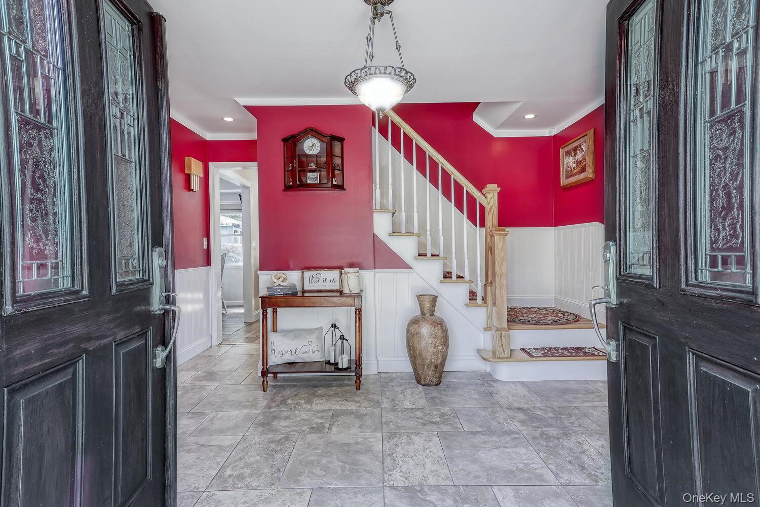 19 Yorkshire Drive, Suffern, NY 10901