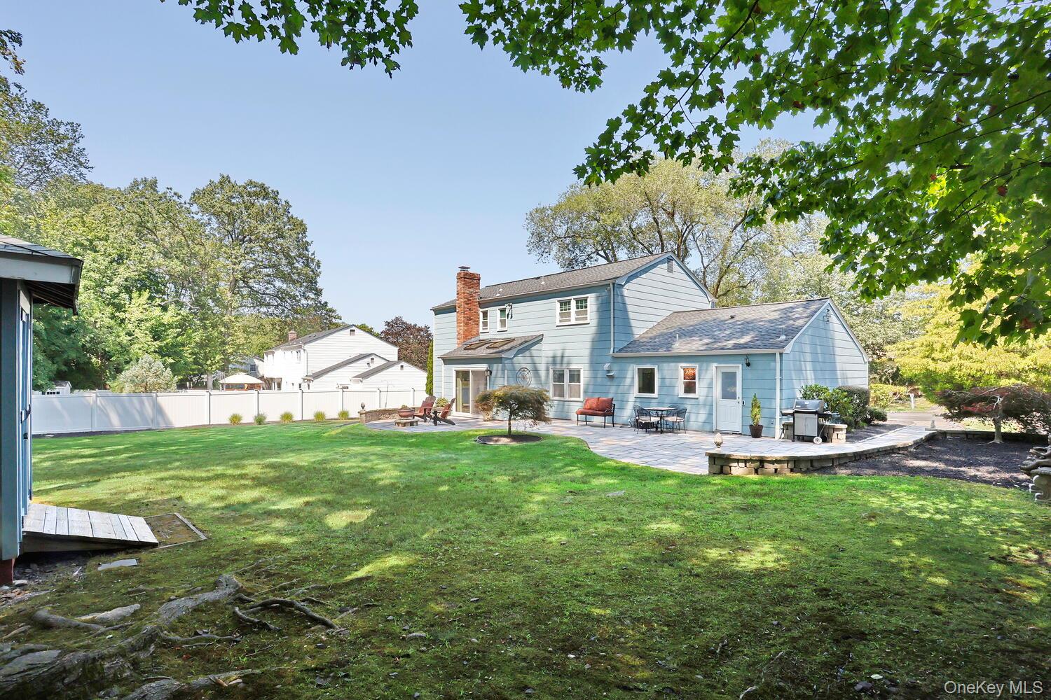 19 Yorkshire Drive, Suffern, NY 10901