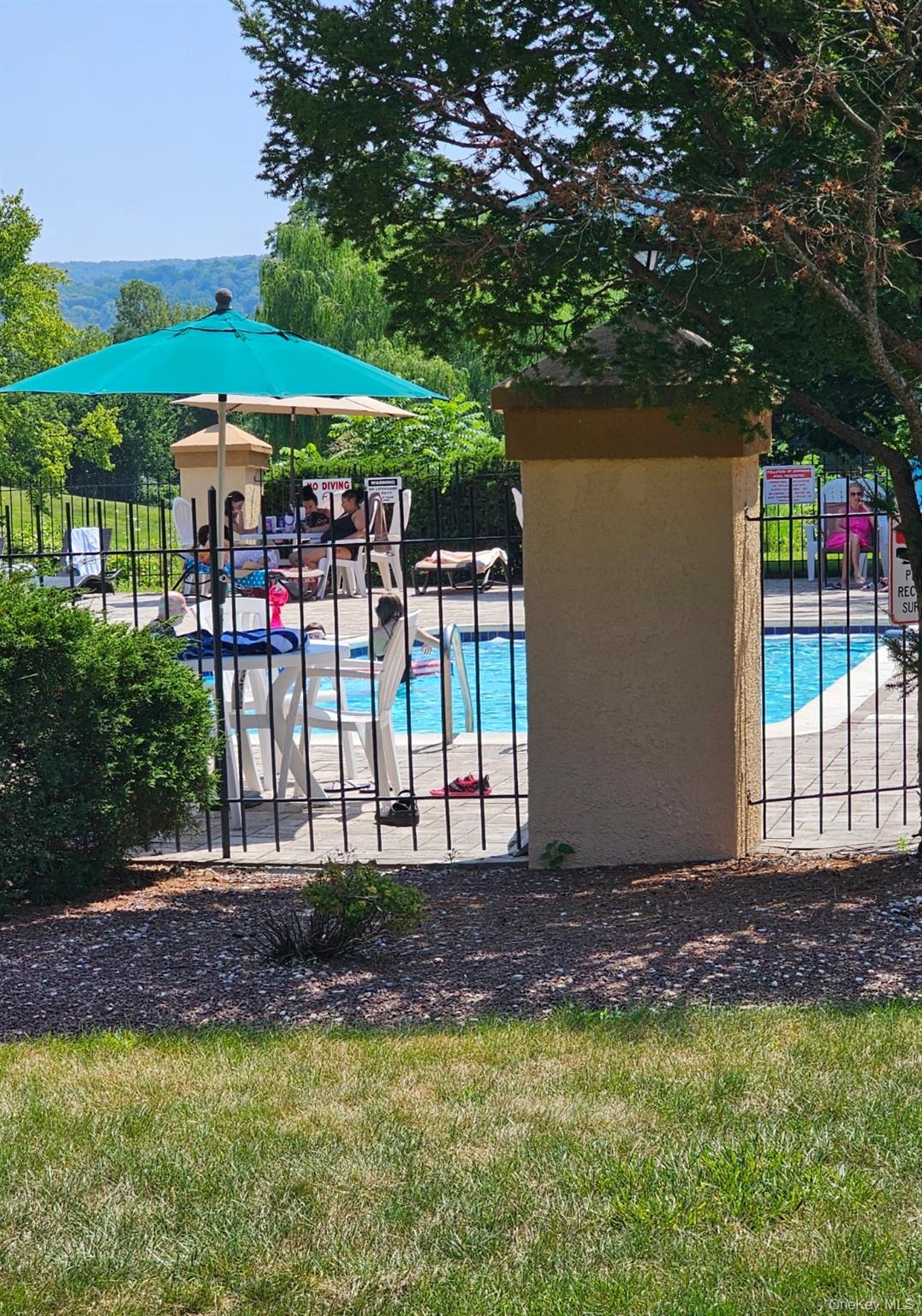 1 LOUDON Drive # 9, Fishkill, NY 12524