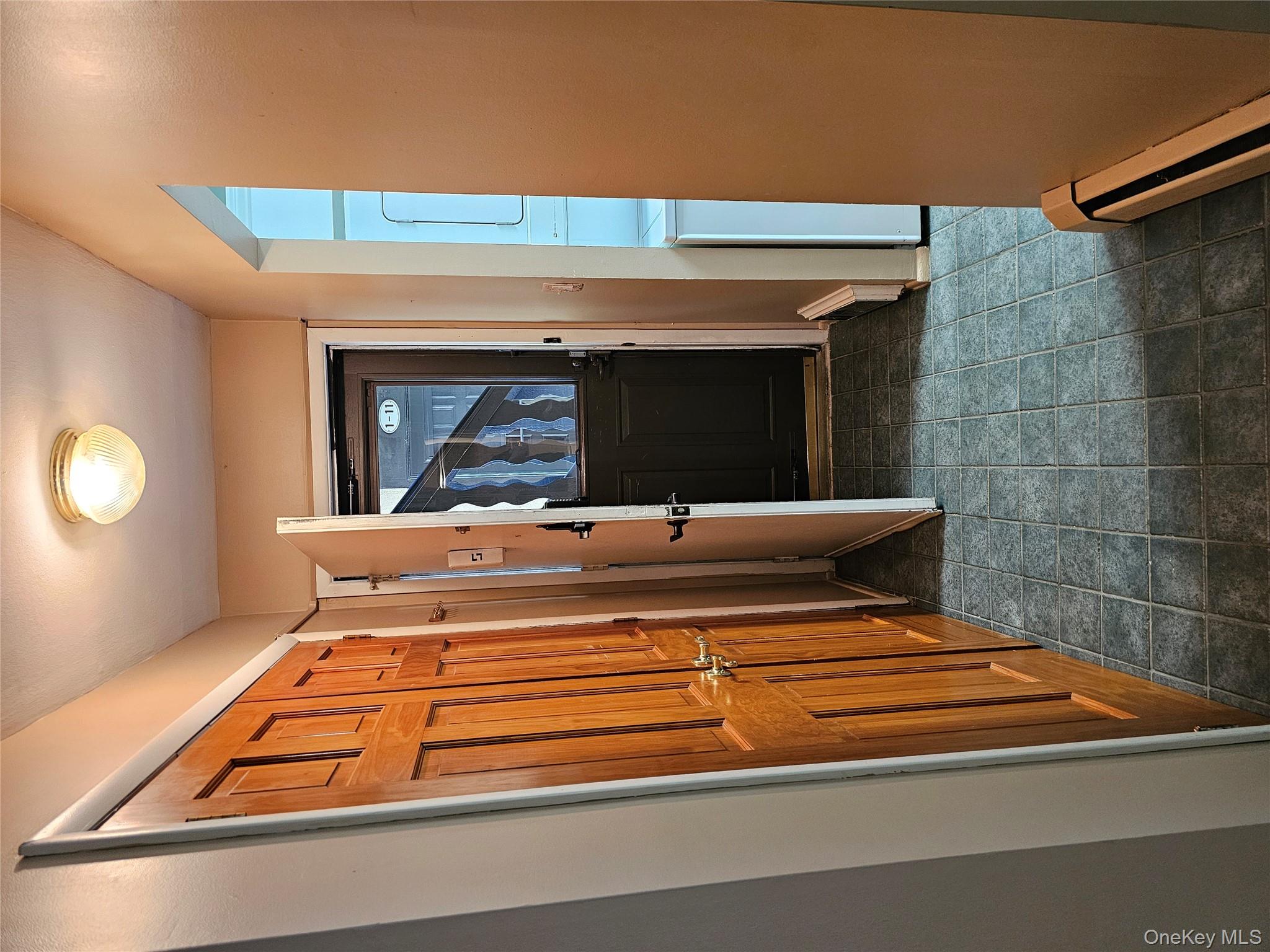 1 LOUDON Drive # 9, Fishkill, NY 12524