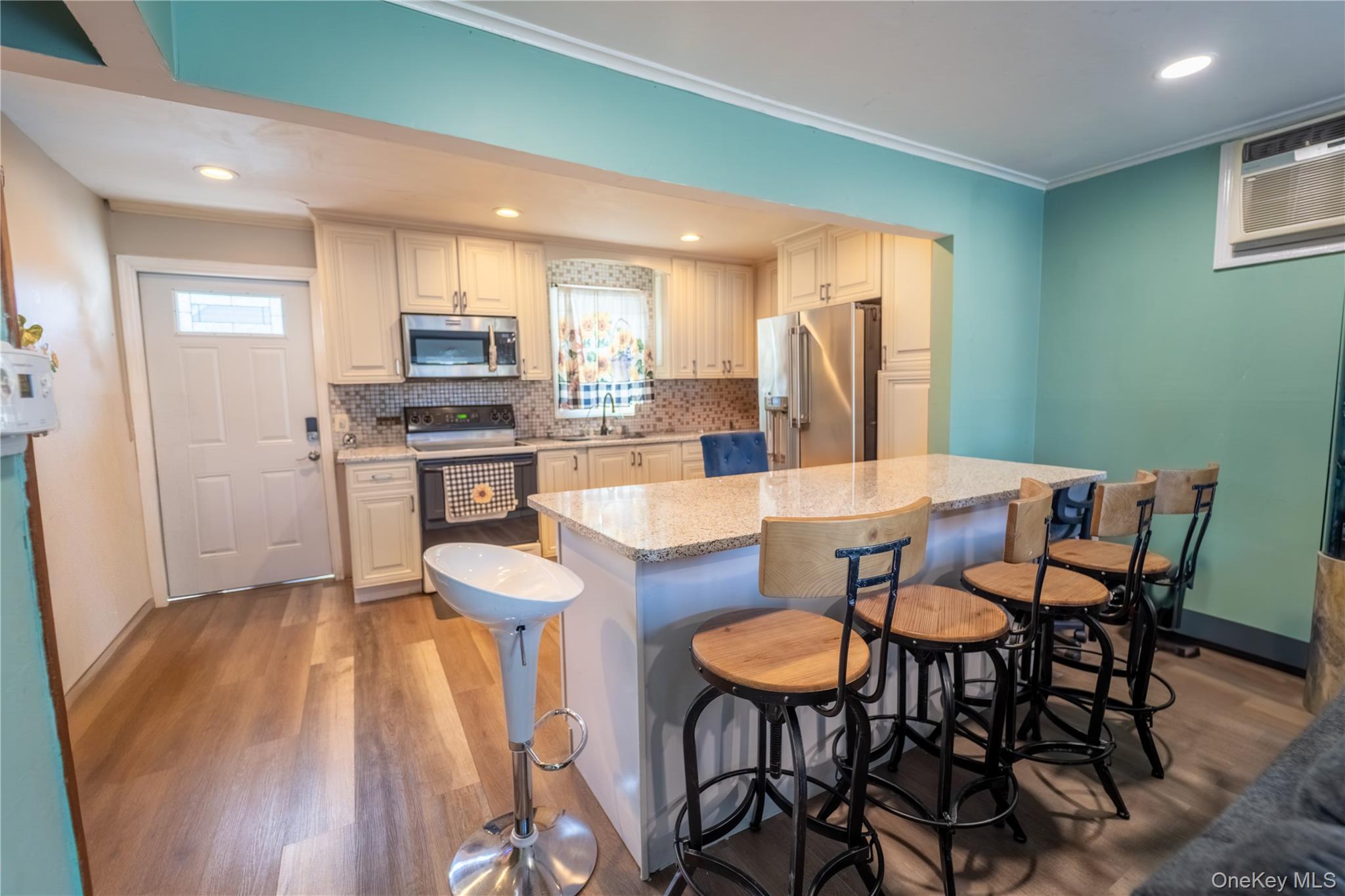 731 Planders Avenue, Uniondale, NY 11553