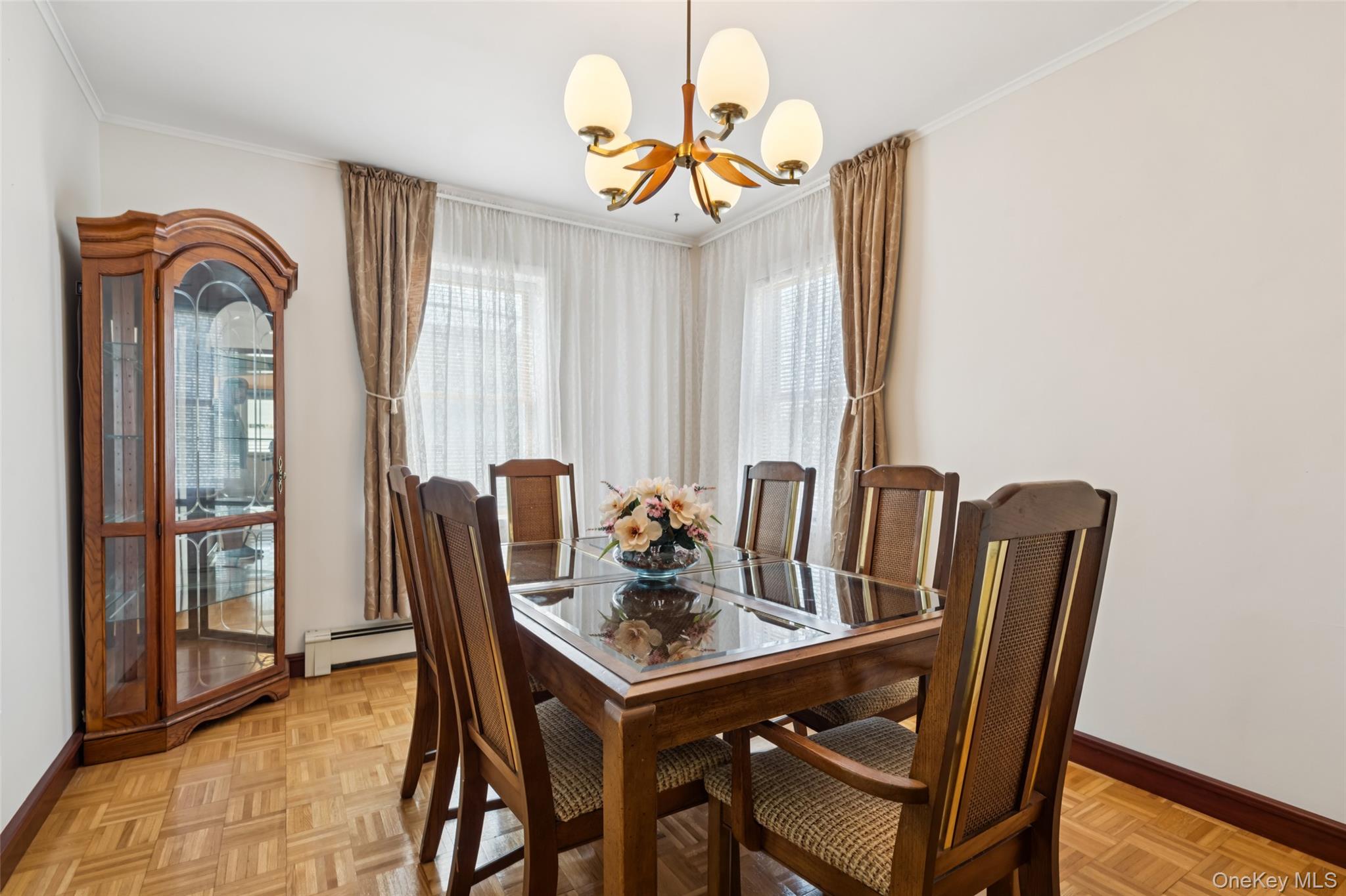 119 Broadmoor Lane, Westbury, NY 11590