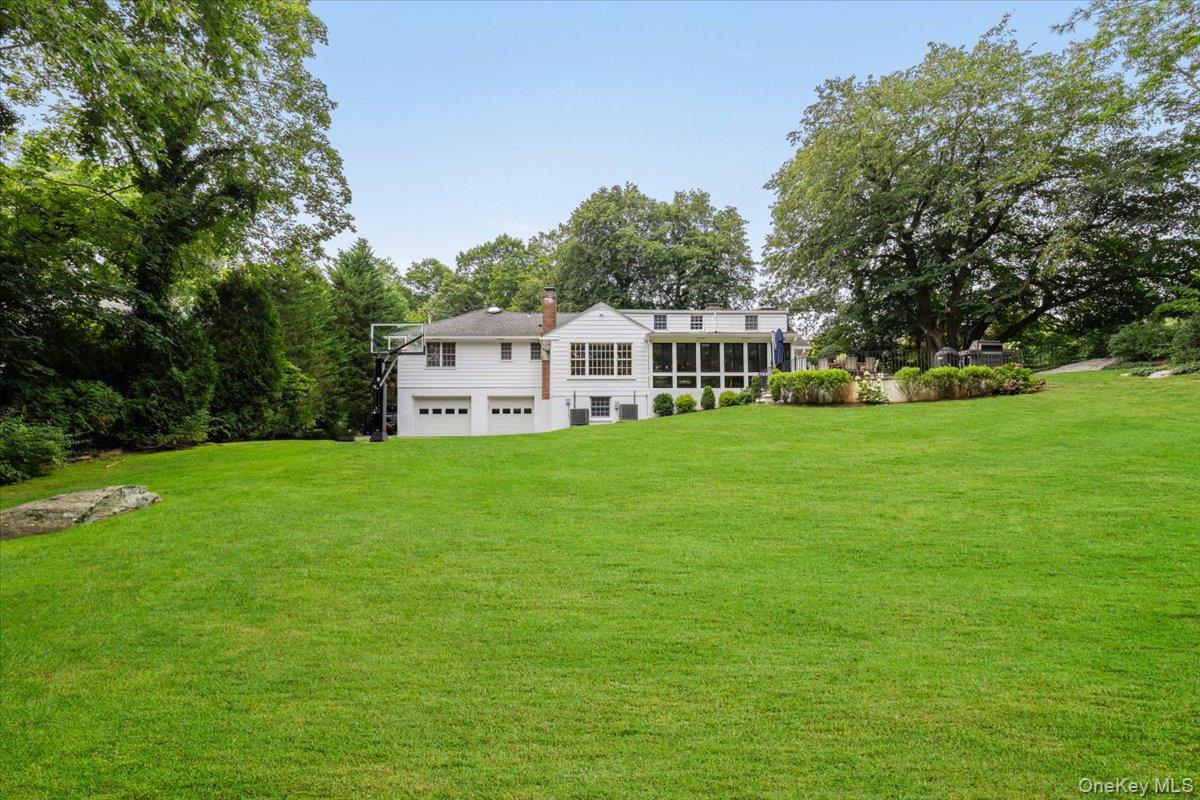 25 Ramapo Trail, Harrison, NY 10528