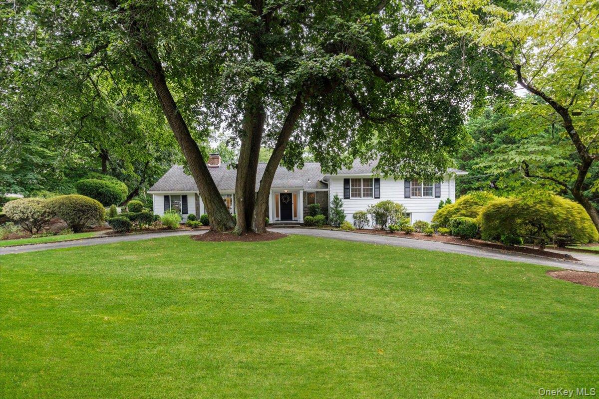 25 Ramapo Trail, Harrison, NY 10528