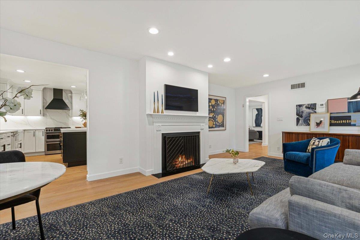 25 Ramapo Trail, Harrison, NY 10528