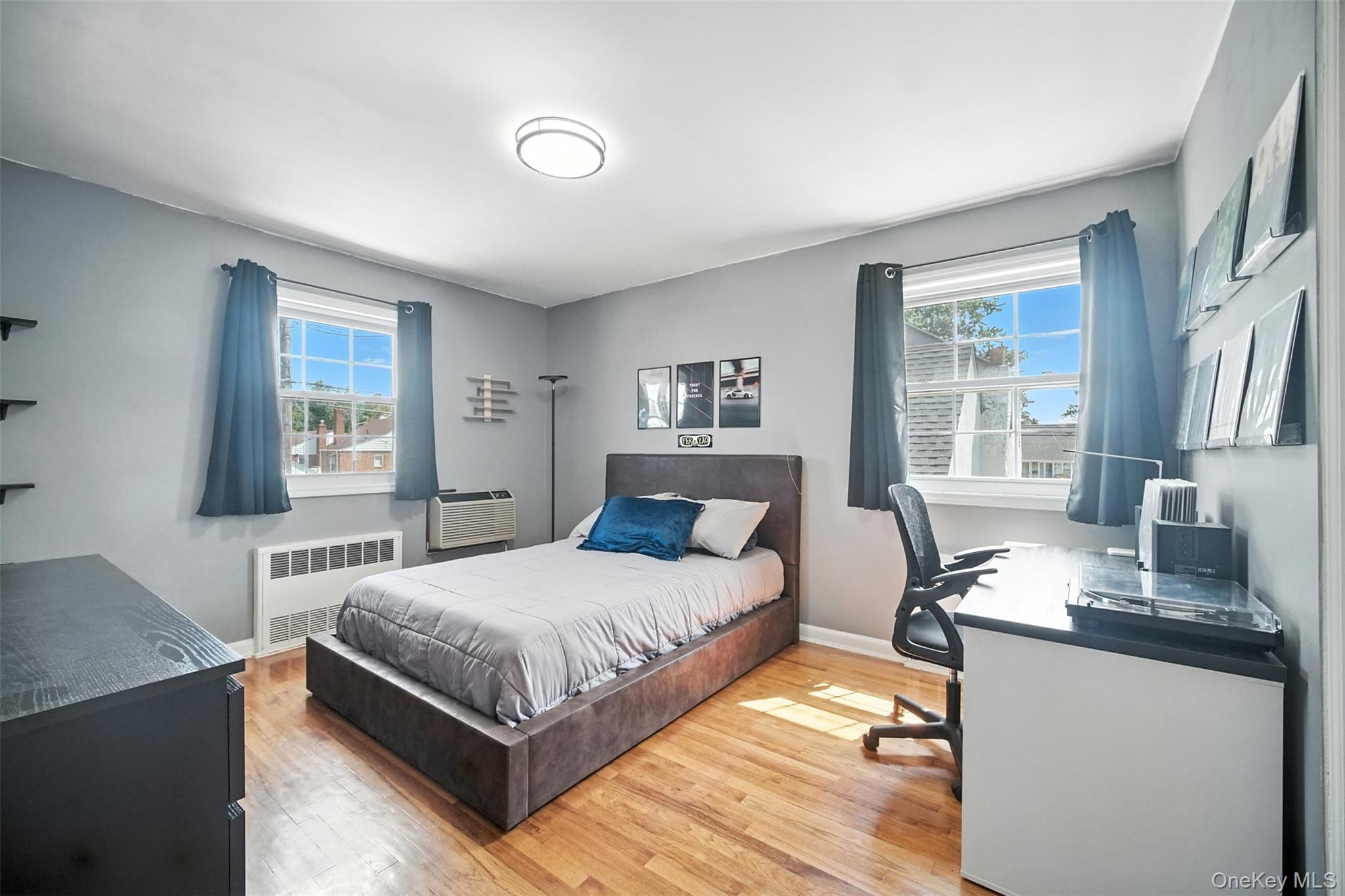 112 Casper Street, Valley Stream, NY 11580