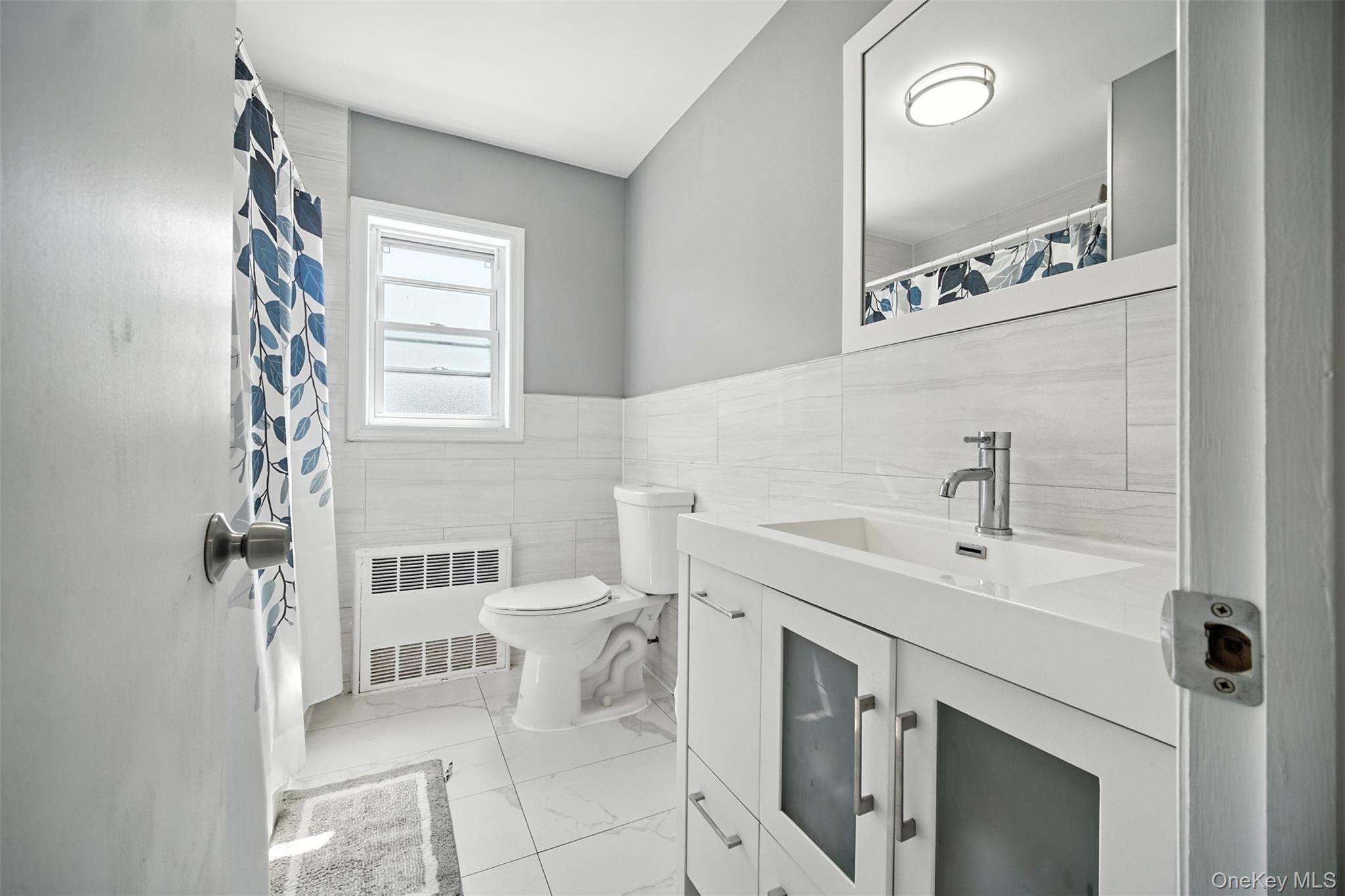 112 Casper Street, Valley Stream, NY 11580