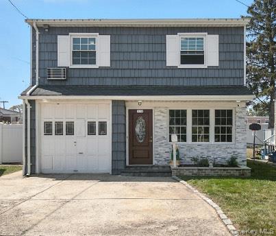 112 Casper Street, Valley Stream, NY 11580