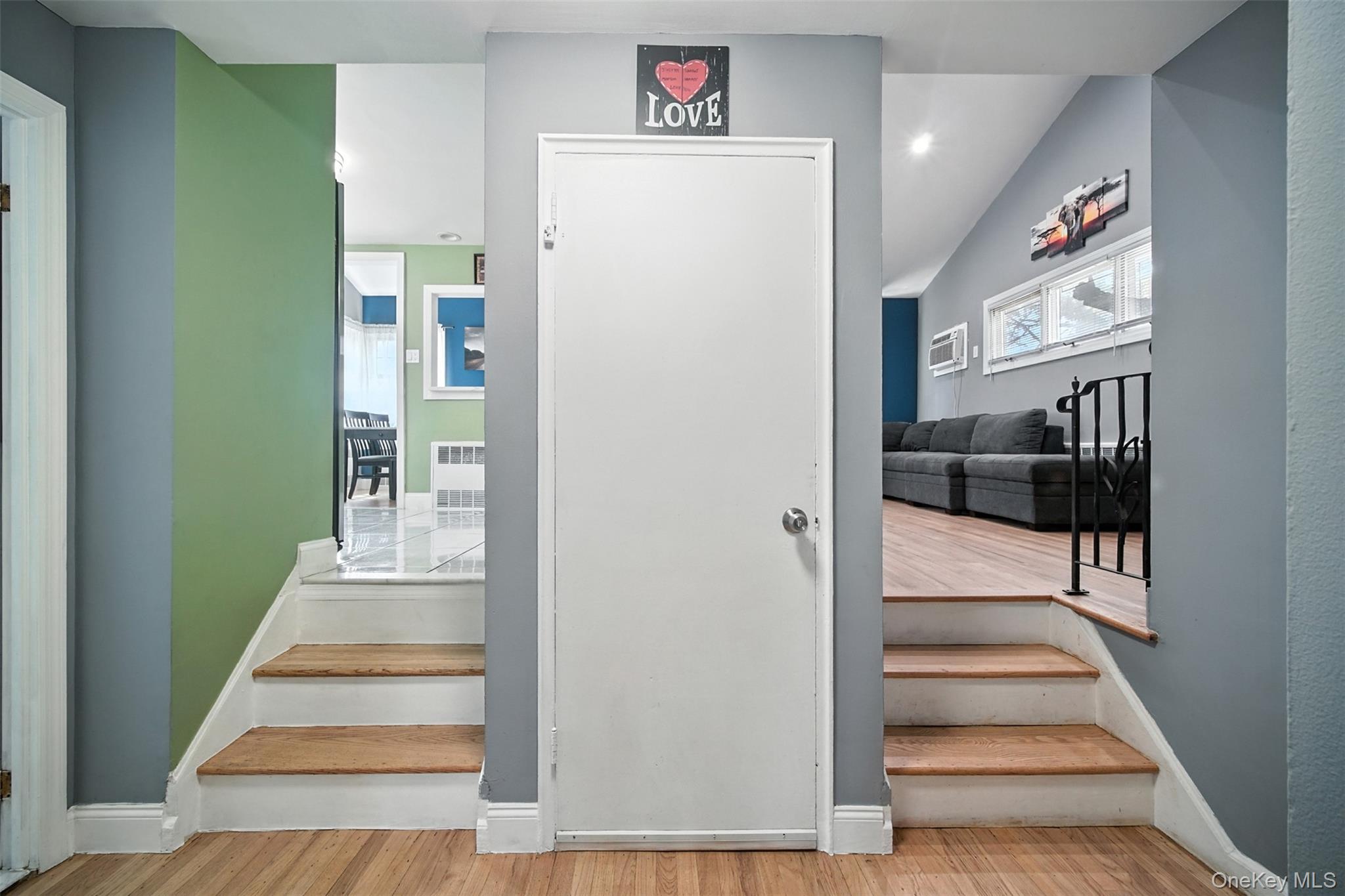 112 Casper Street, Valley Stream, NY 11580