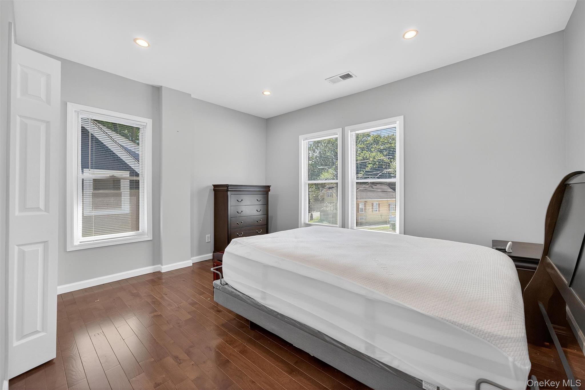 11 Dolson, Middletown, NY 10940