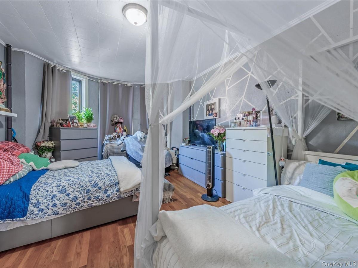 1062 Seneca Avenue, Ridgewood, NY 11385