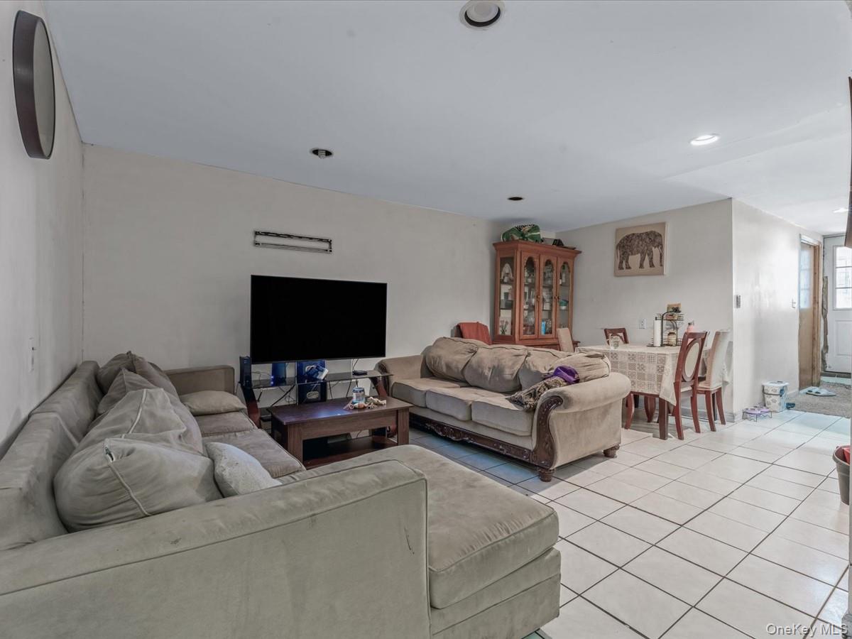 1062 Seneca Avenue, Ridgewood, NY 11385