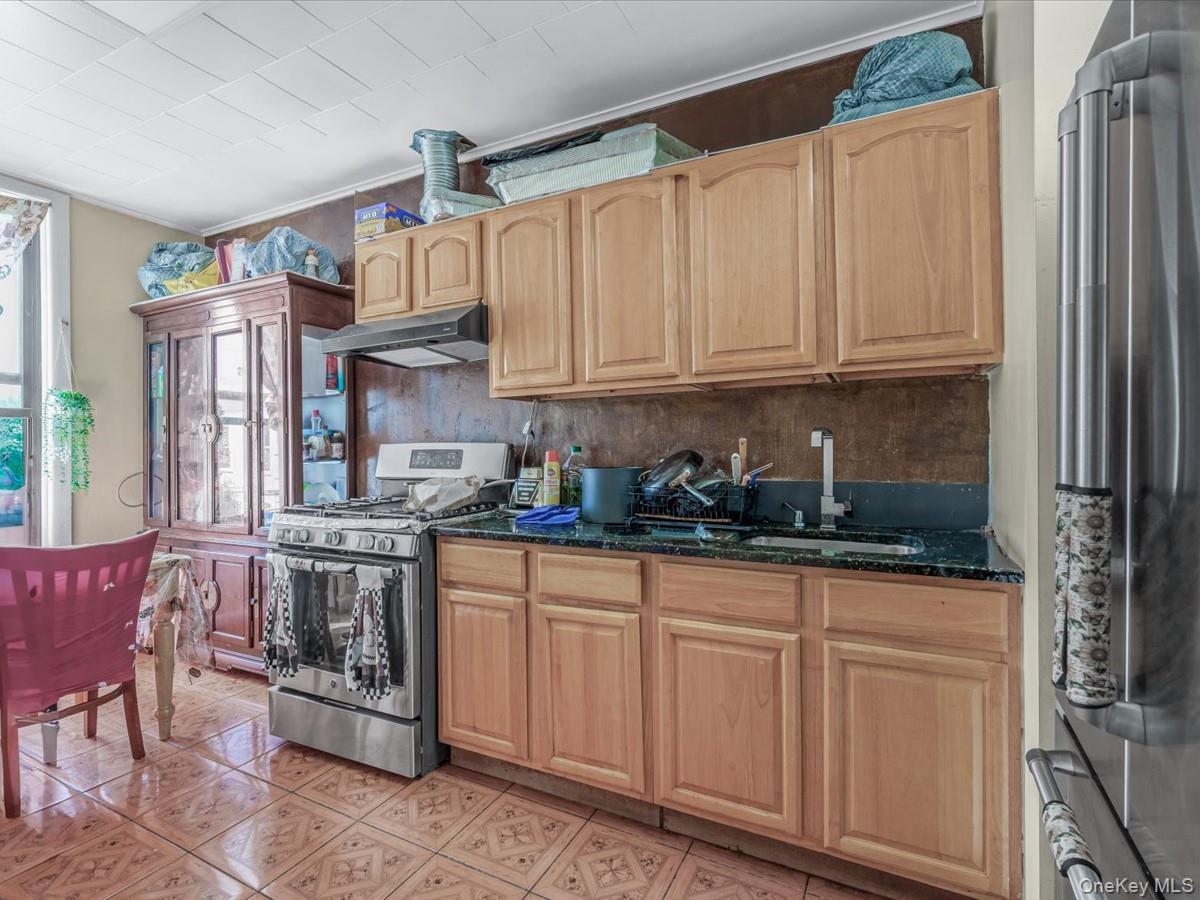 1062 Seneca Avenue, Ridgewood, NY 11385