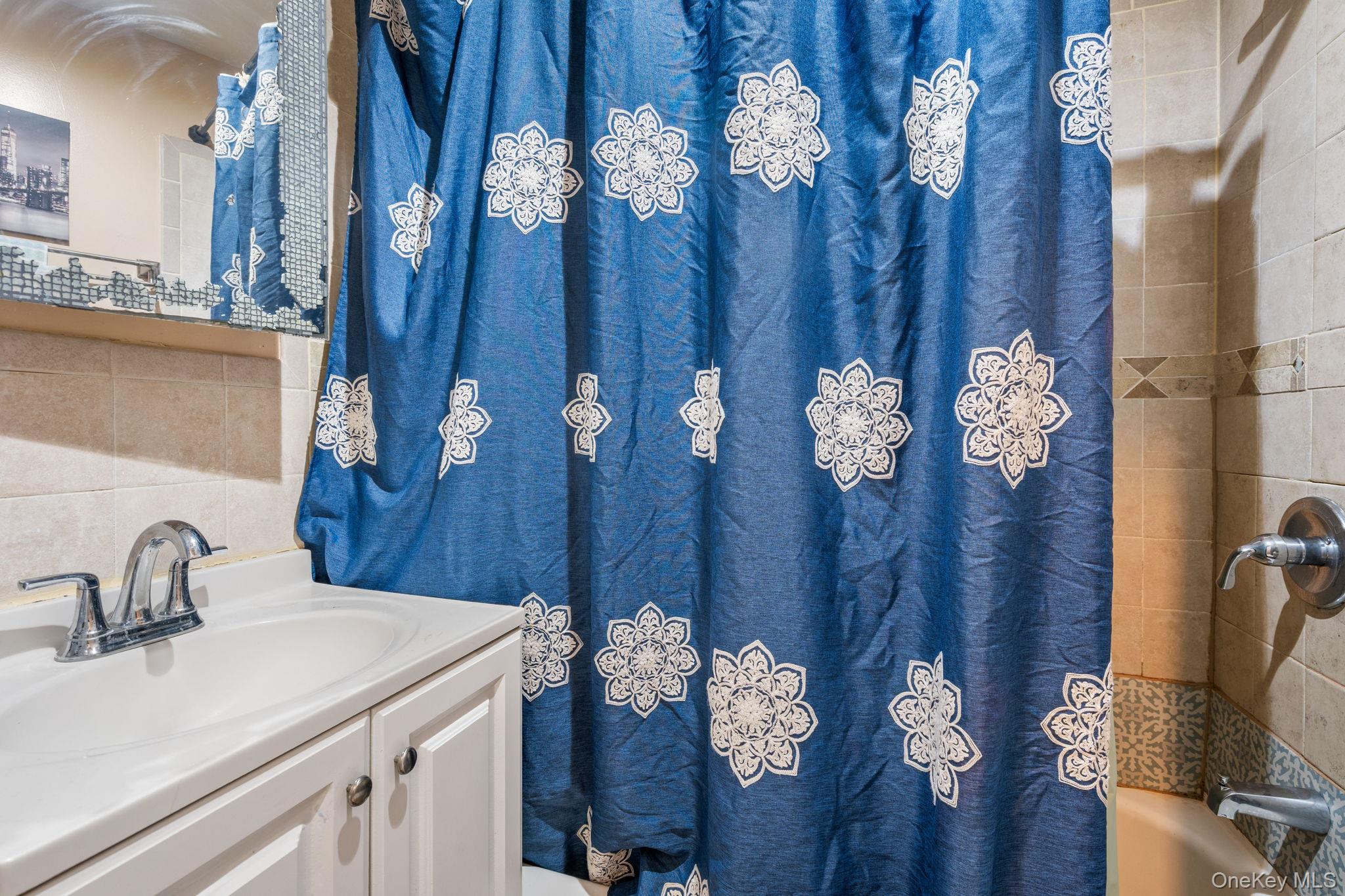 116 W Parmenter Street, Newburgh, NY 12550