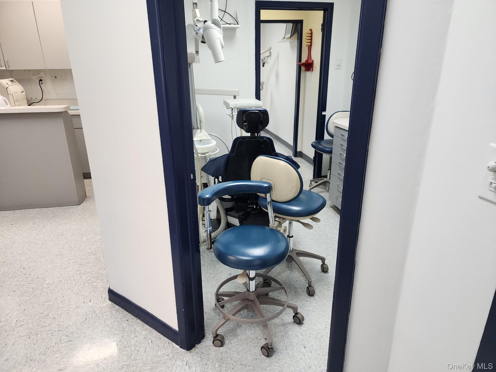 114/16/18/20/22 Broadway, Malverne, NY 11565