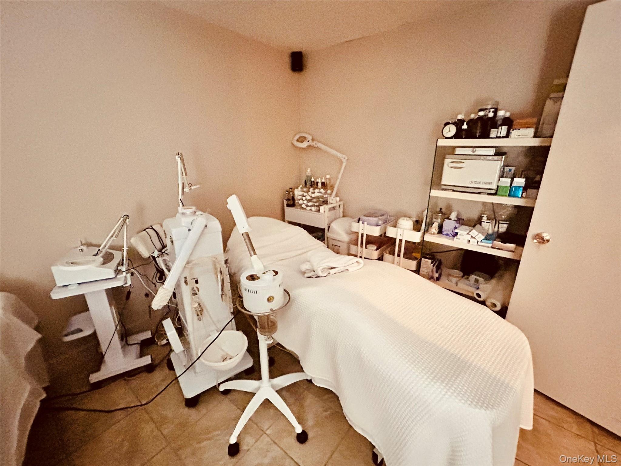 114/16/18/20/22 Broadway, Malverne, NY 11565