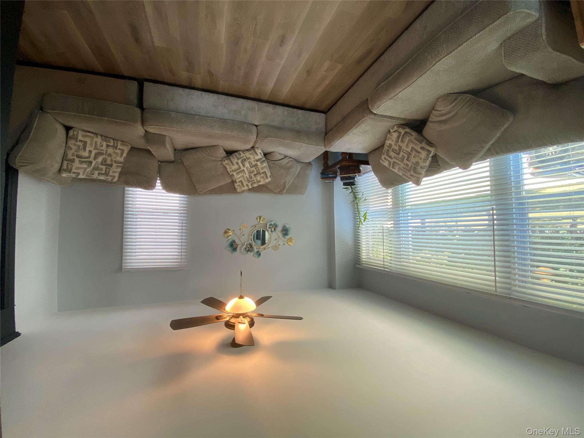 660 Walnut Street, Elmira, NY 14901