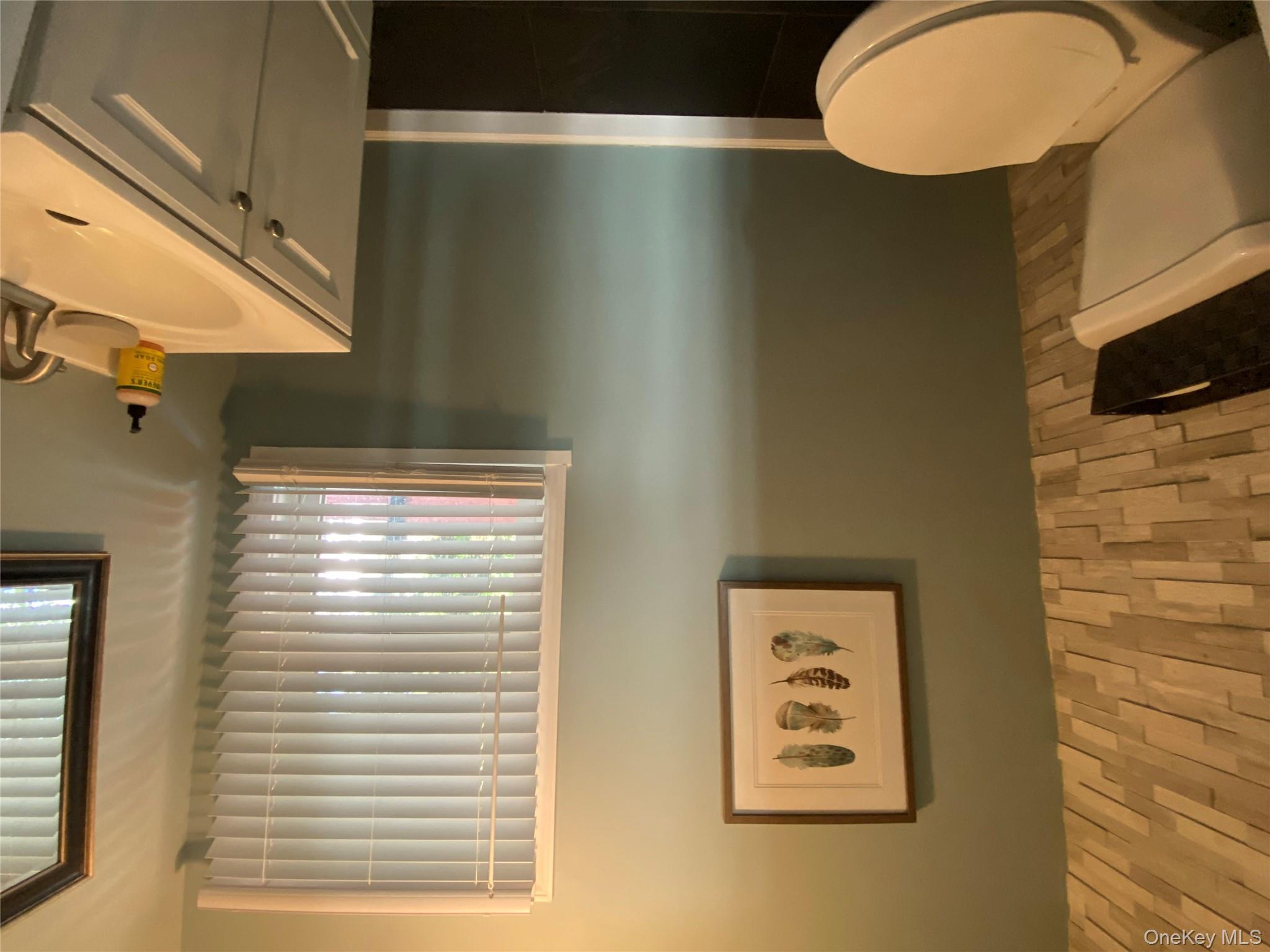 660 Walnut Street, Elmira, NY 14901