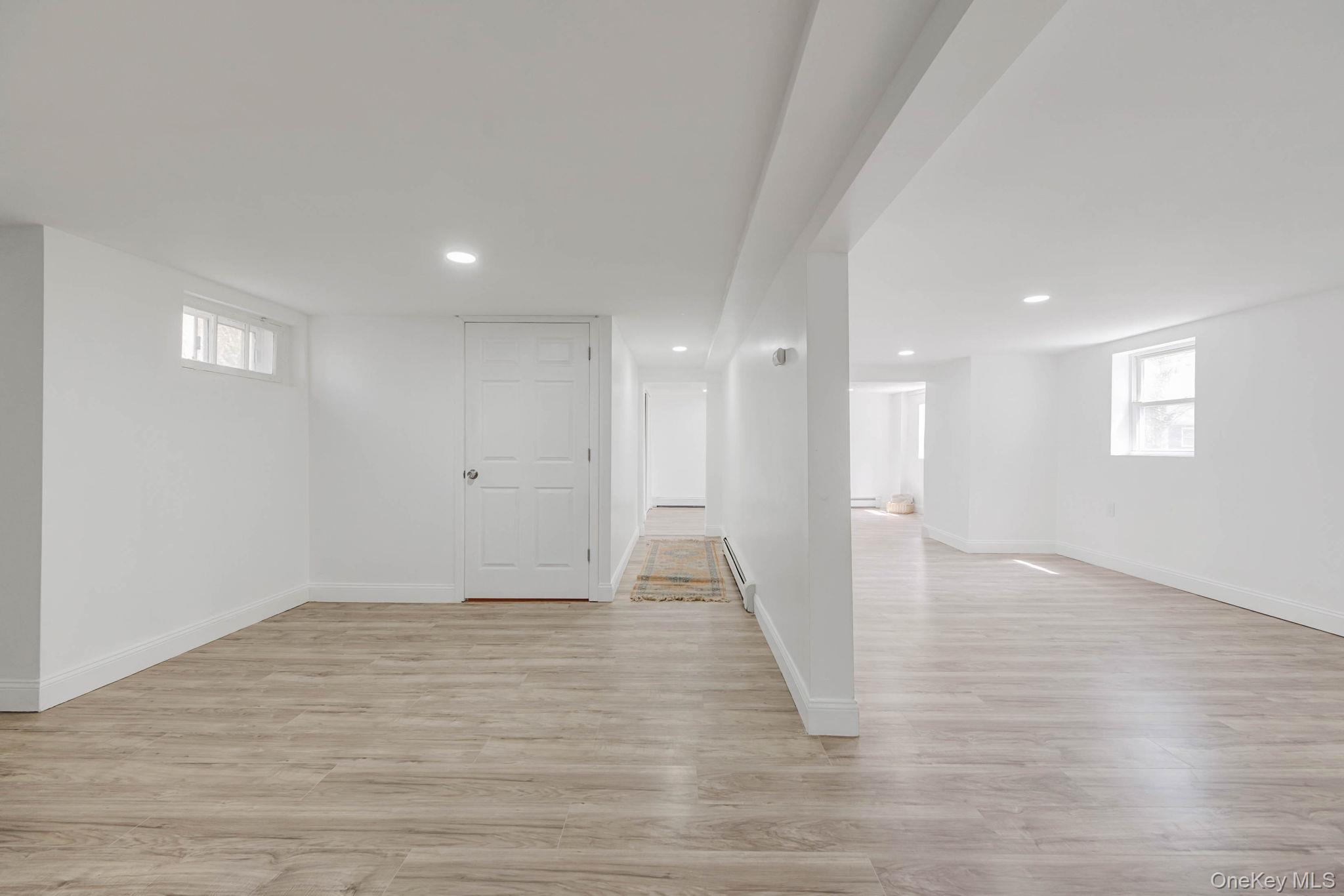 21 Yucca Road, Rocky Point, NY 11778