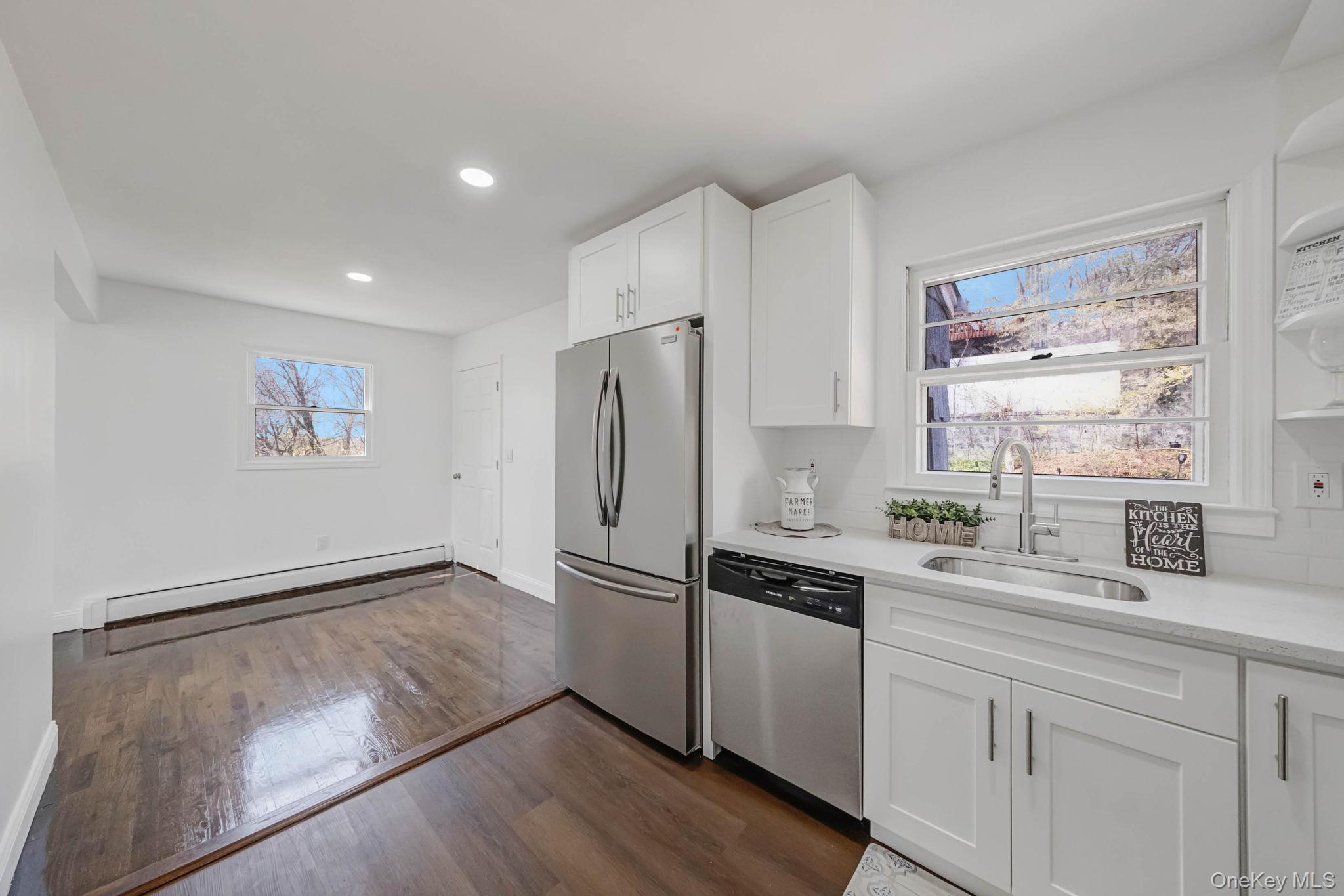 21 Yucca Road, Rocky Point, NY 11778