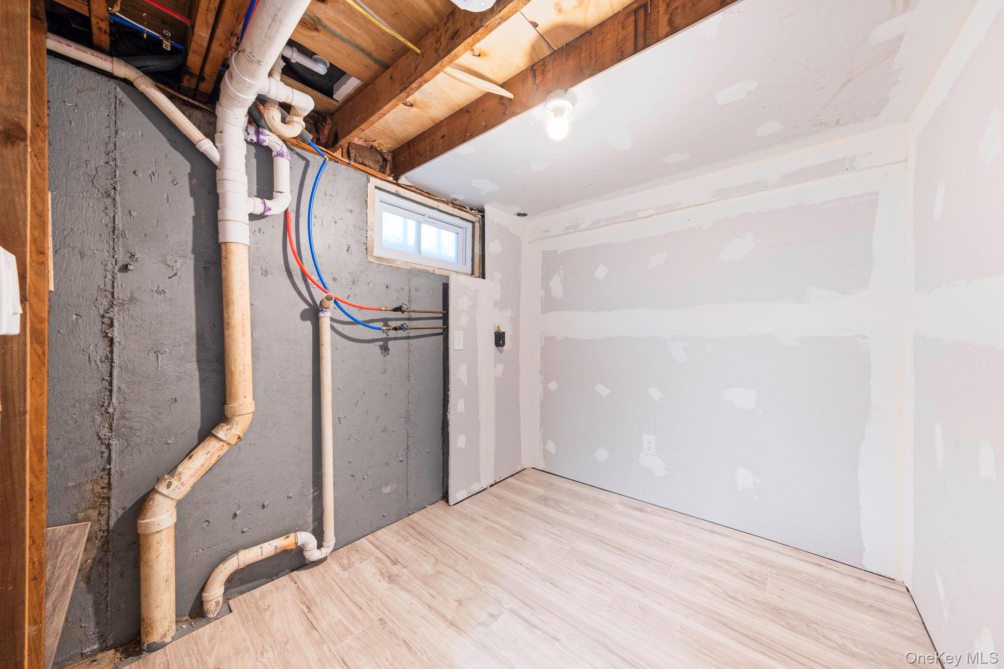 21 Yucca Road, Rocky Point, NY 11778