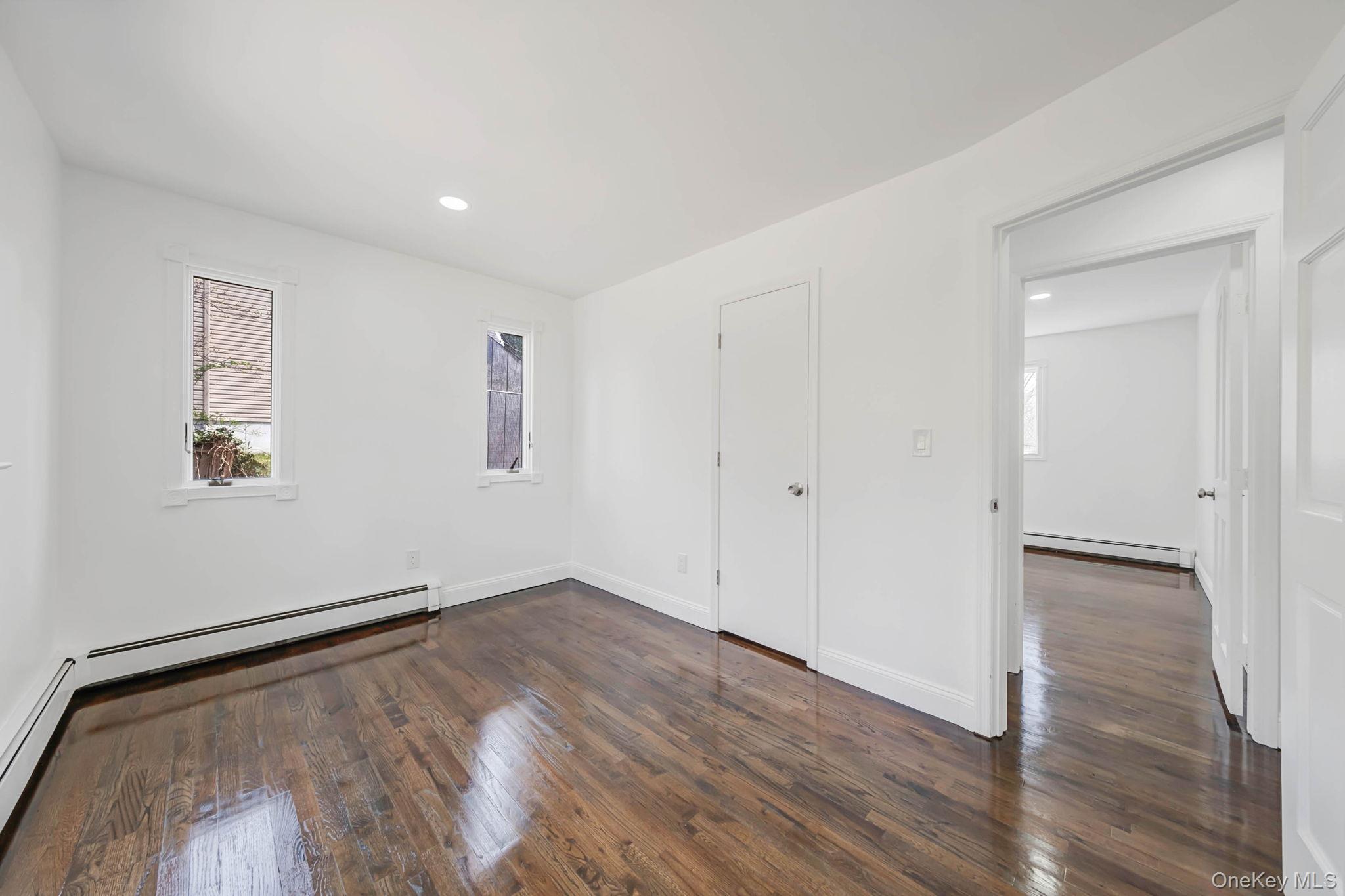 21 Yucca Road, Rocky Point, NY 11778