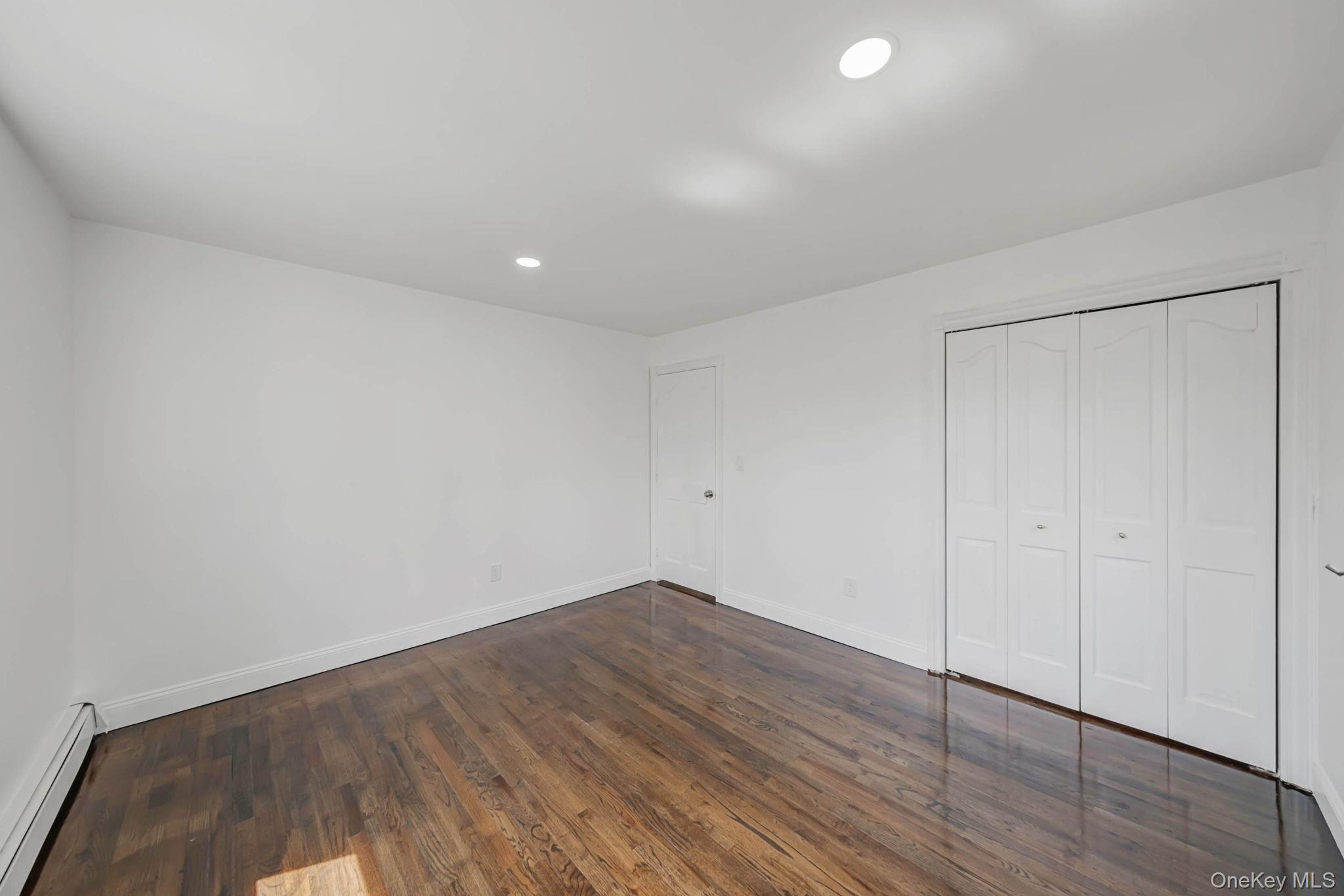 21 Yucca Road, Rocky Point, NY 11778