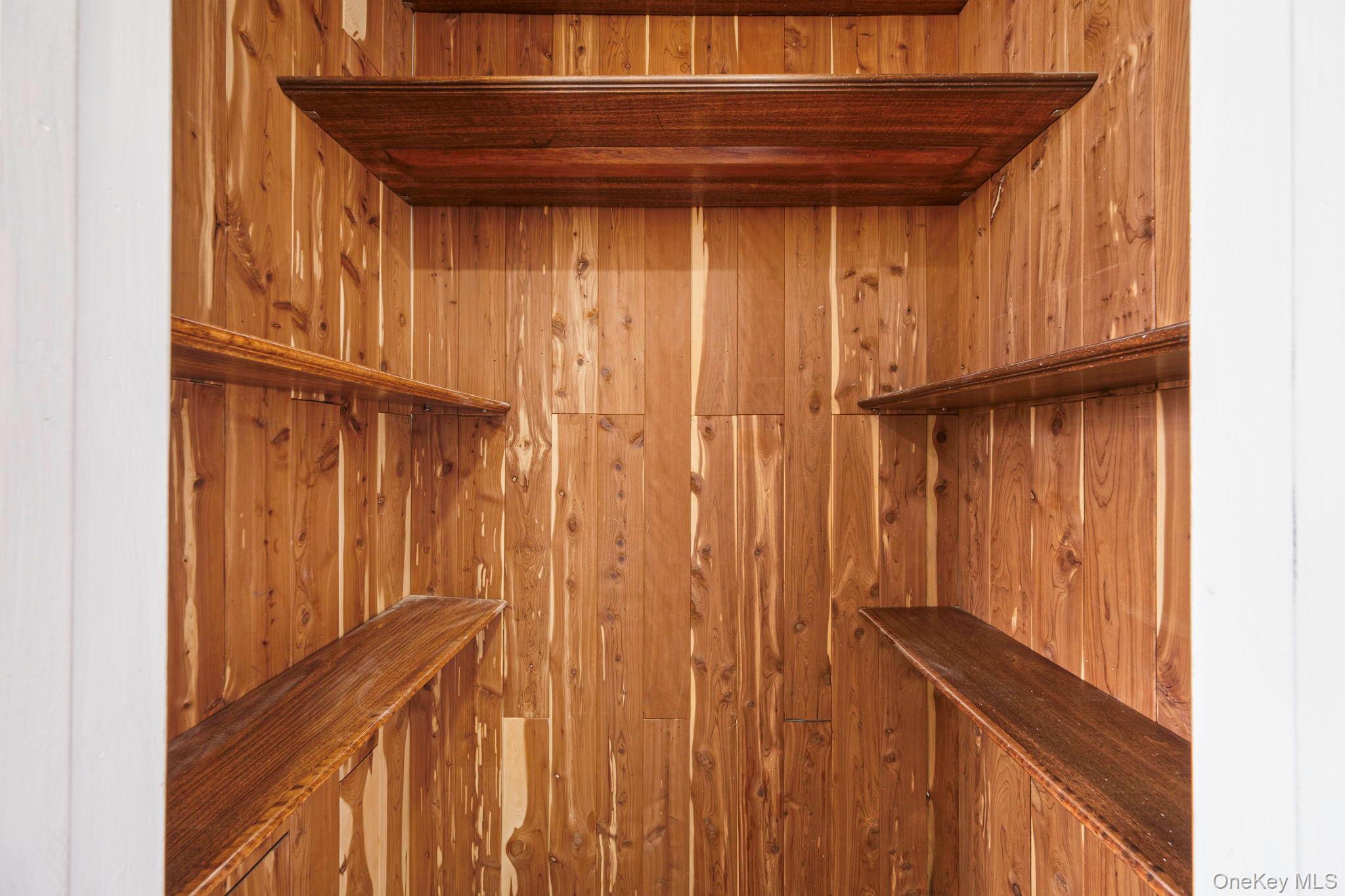 21 Yucca Road, Rocky Point, NY 11778