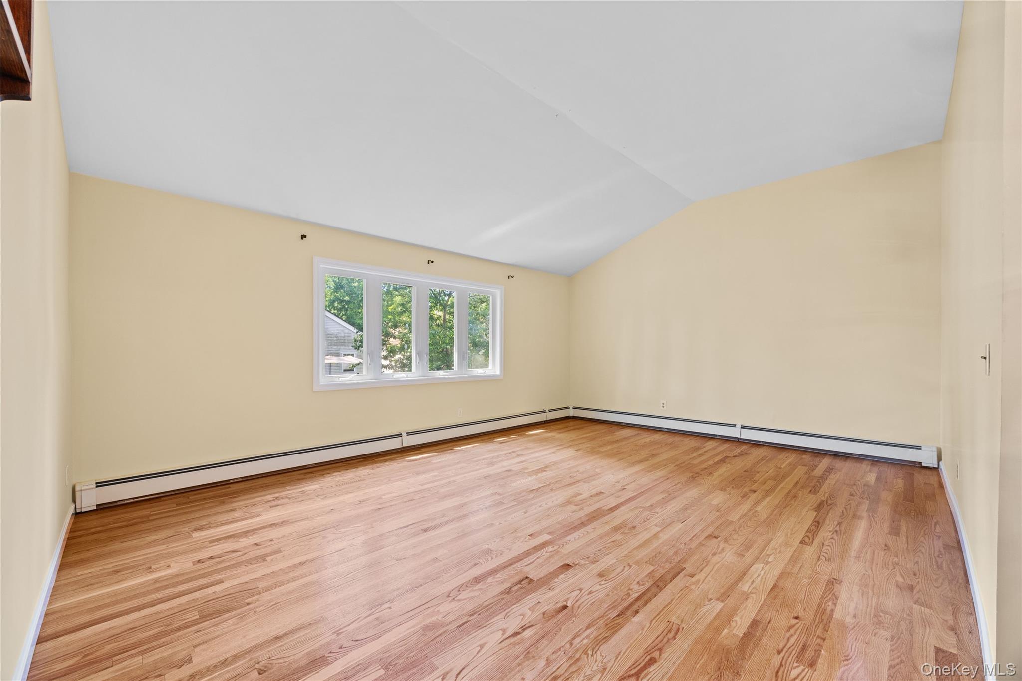 60 Lafayette Street, Huntington, NY 11743