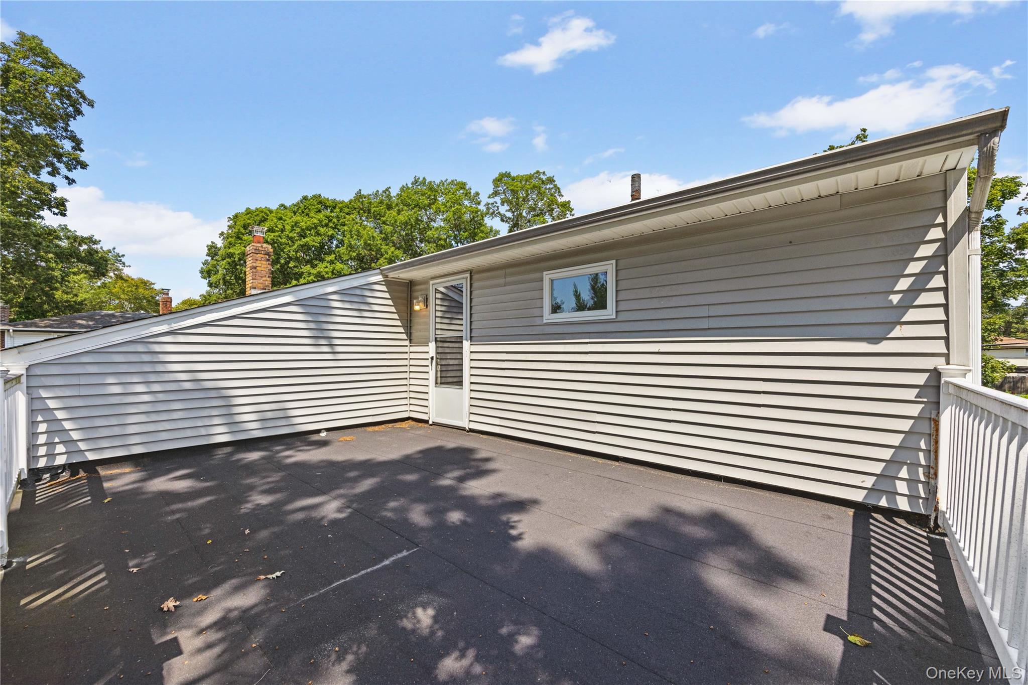 60 Lafayette Street, Huntington, NY 11743