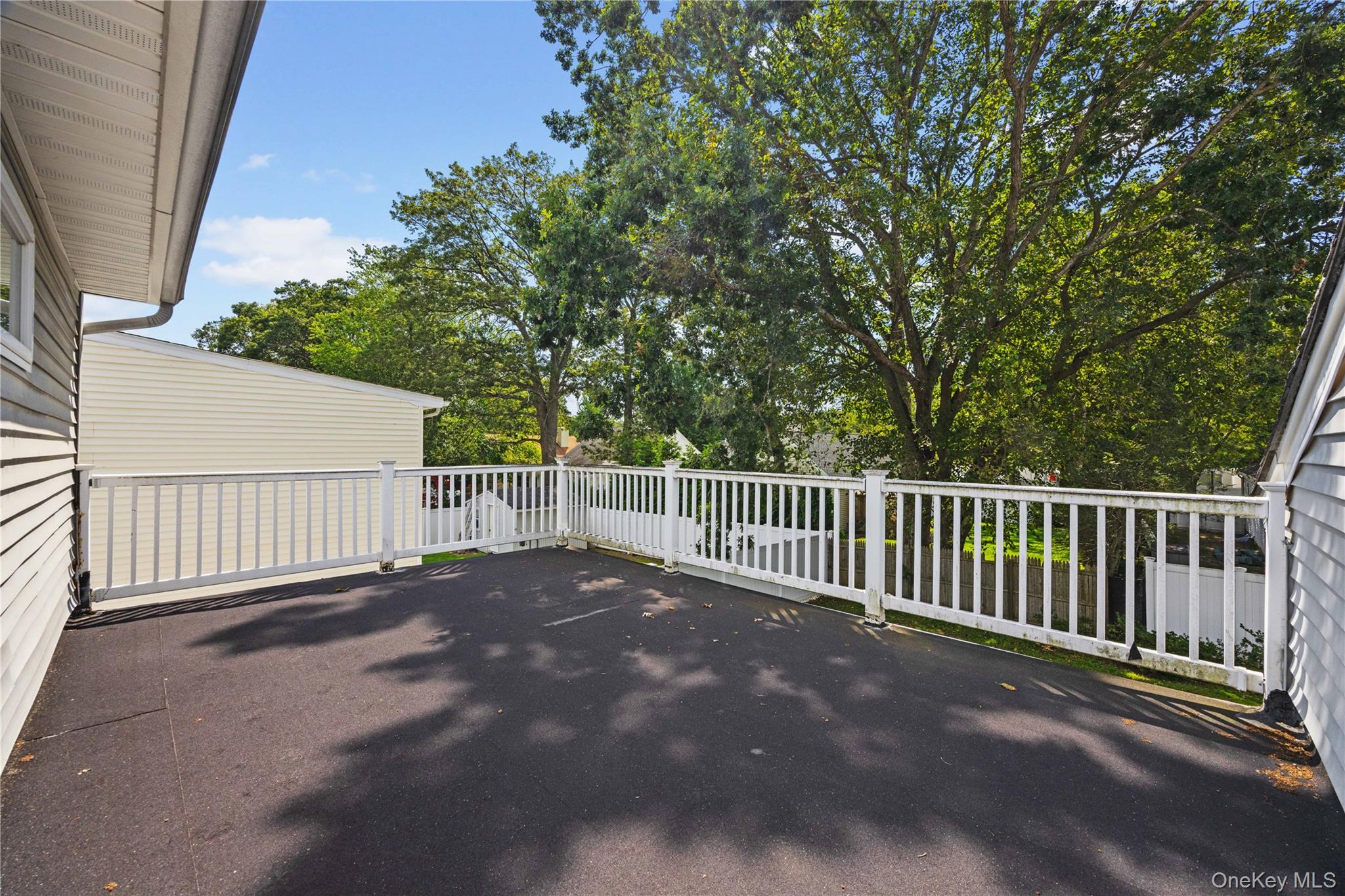 60 Lafayette Street, Huntington, NY 11743