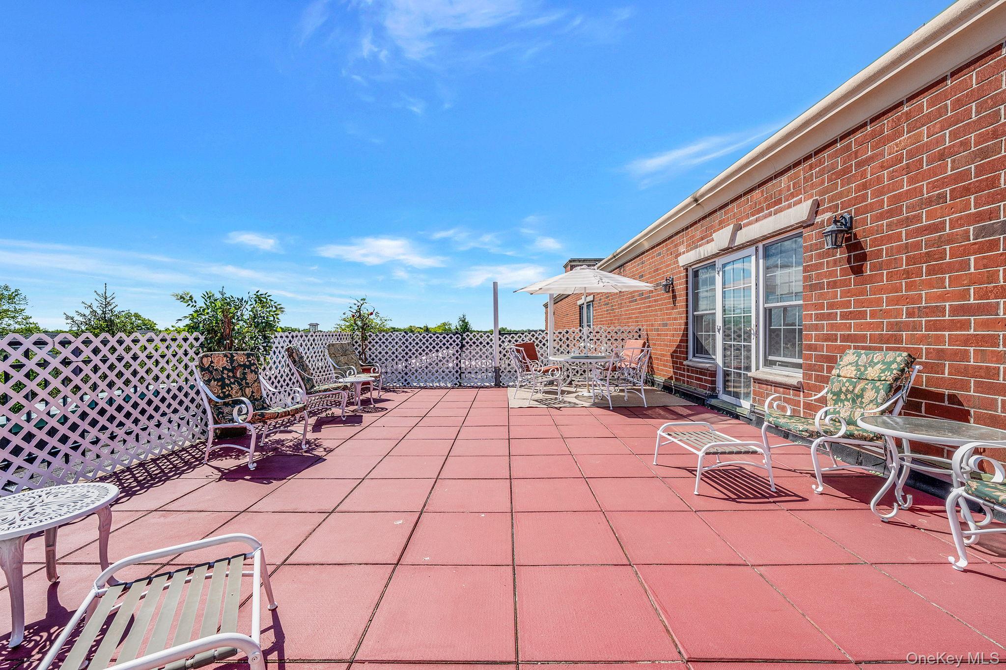 50 Merrick Avenue # 216, East Meadow, NY 11554