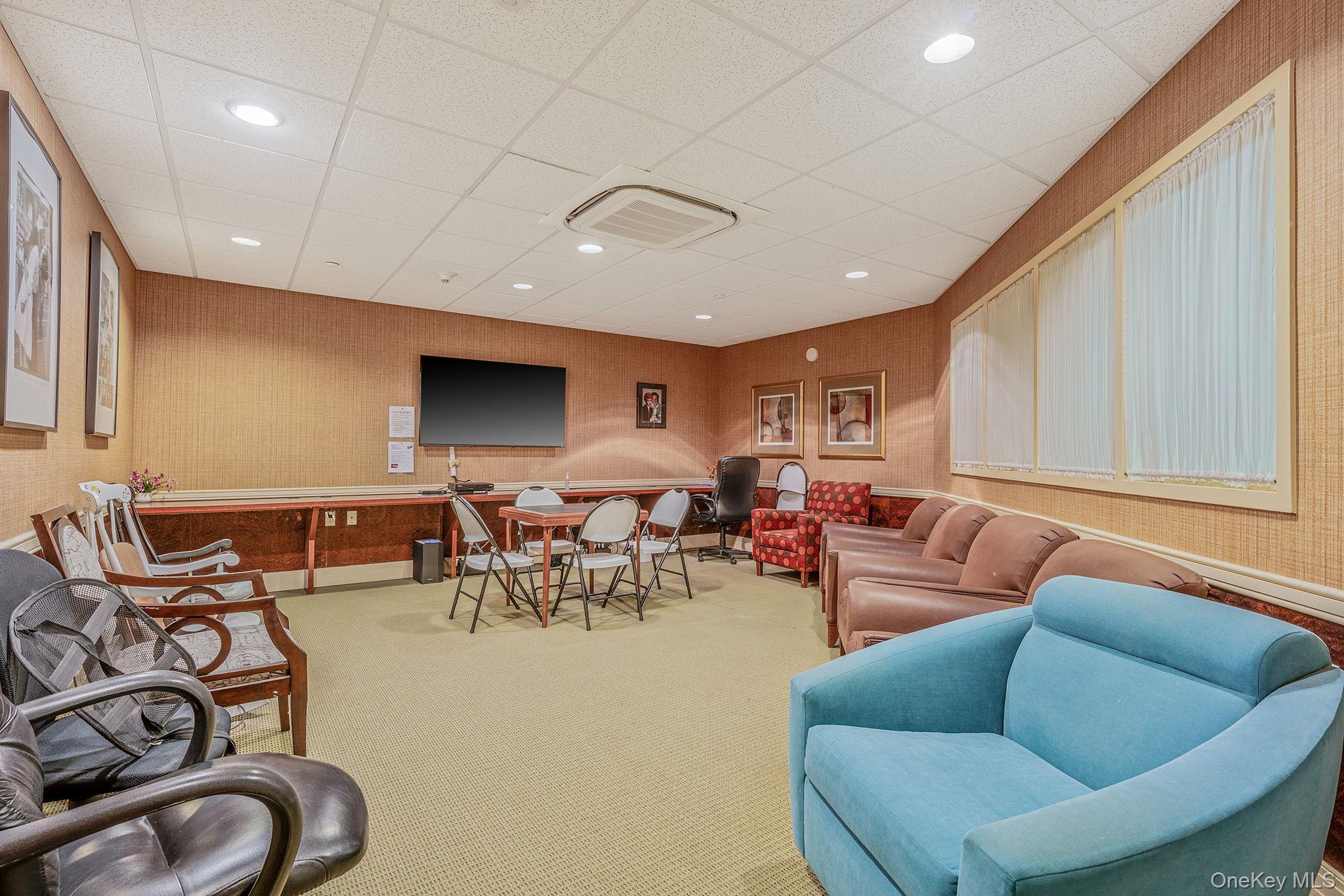 50 Merrick Avenue # 216, East Meadow, NY 11554