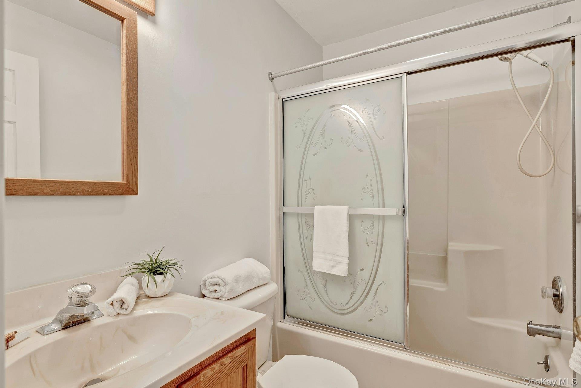 3700 Minnehaha Boulevard, Southold, NY 11971