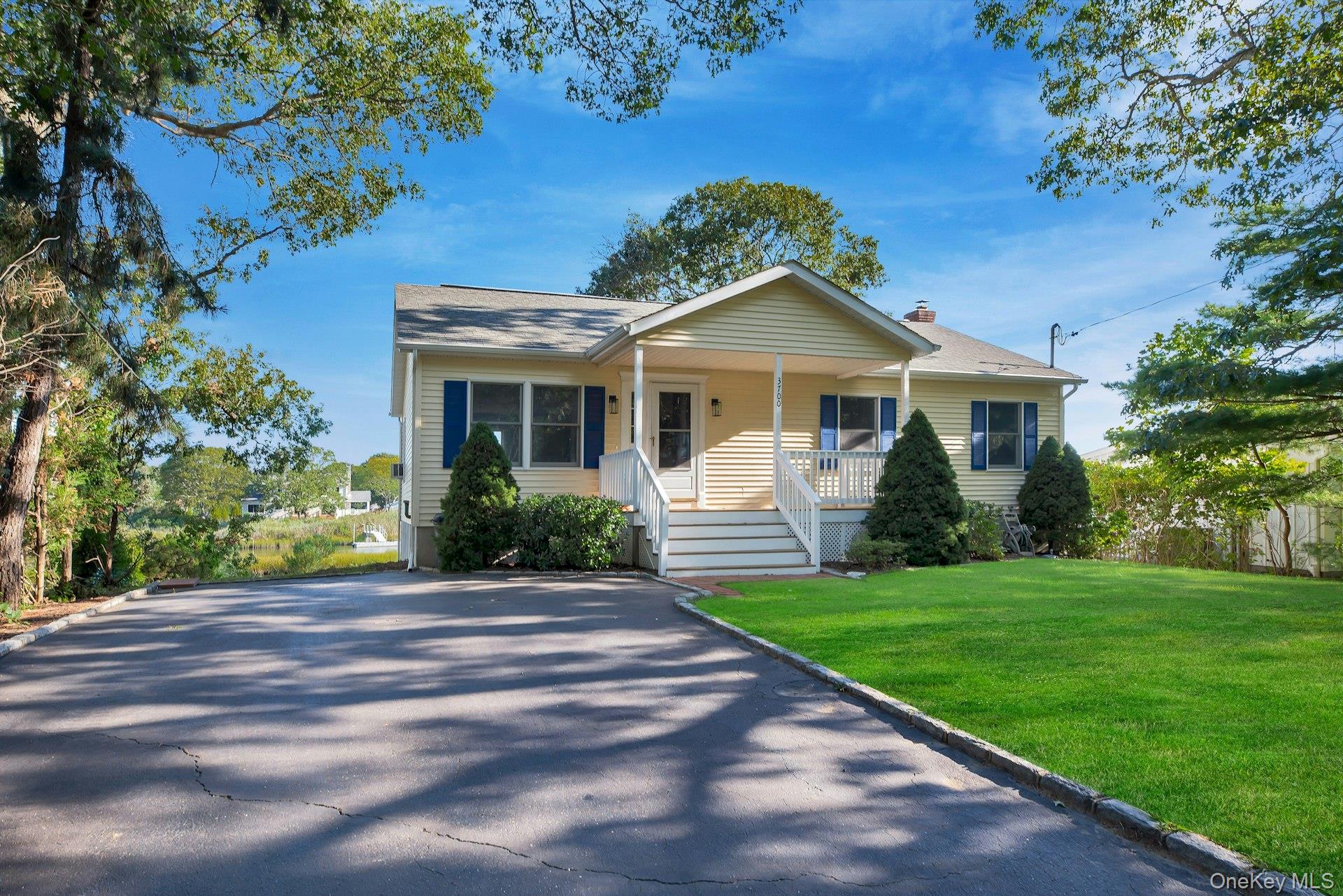 3700 Minnehaha Boulevard, Southold, NY 11971