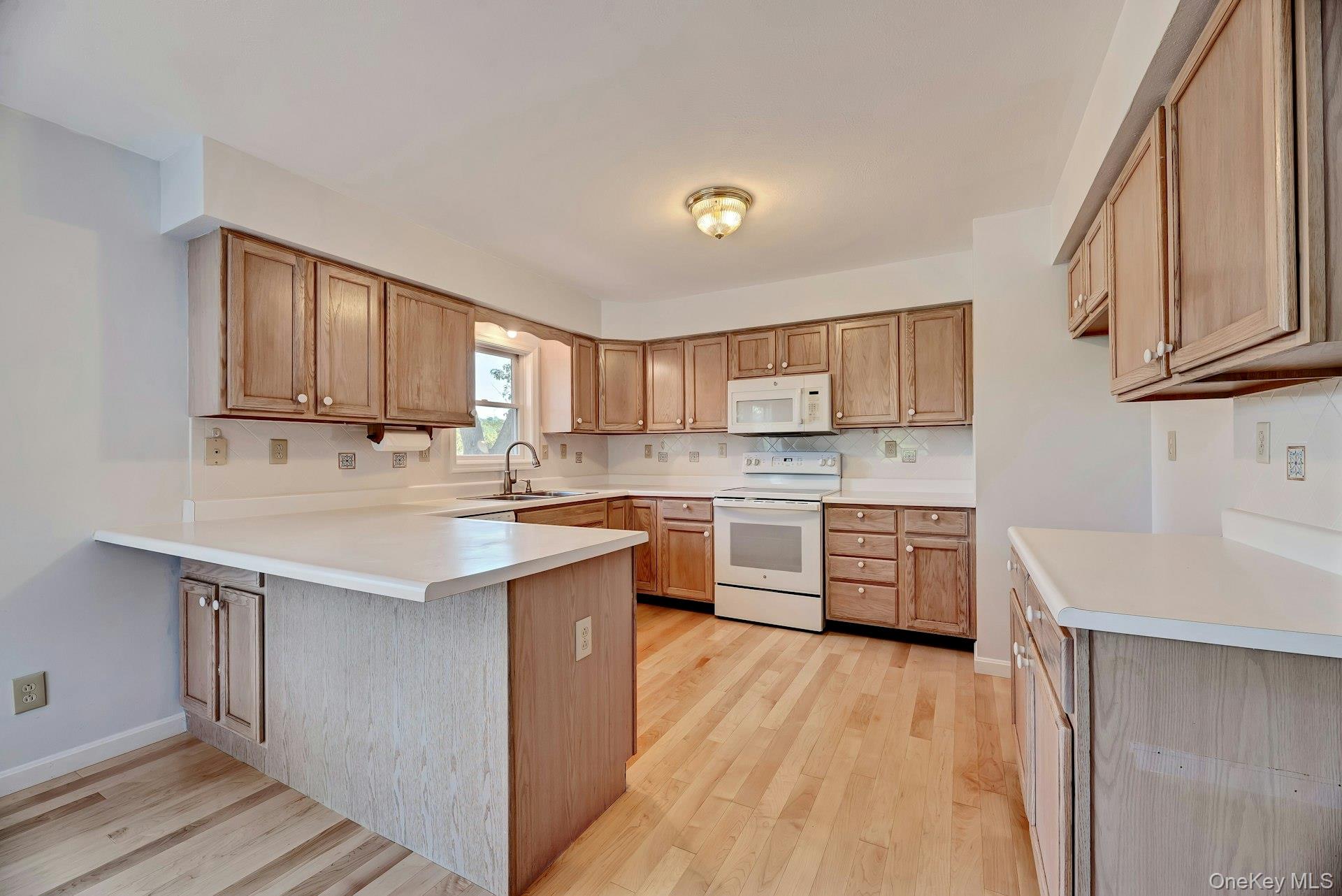 3700 Minnehaha Boulevard, Southold, NY 11971