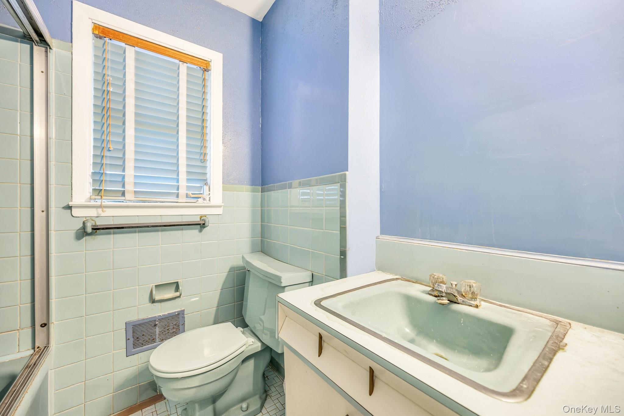 159-15 89th Street, Howard Beach, NY 11414