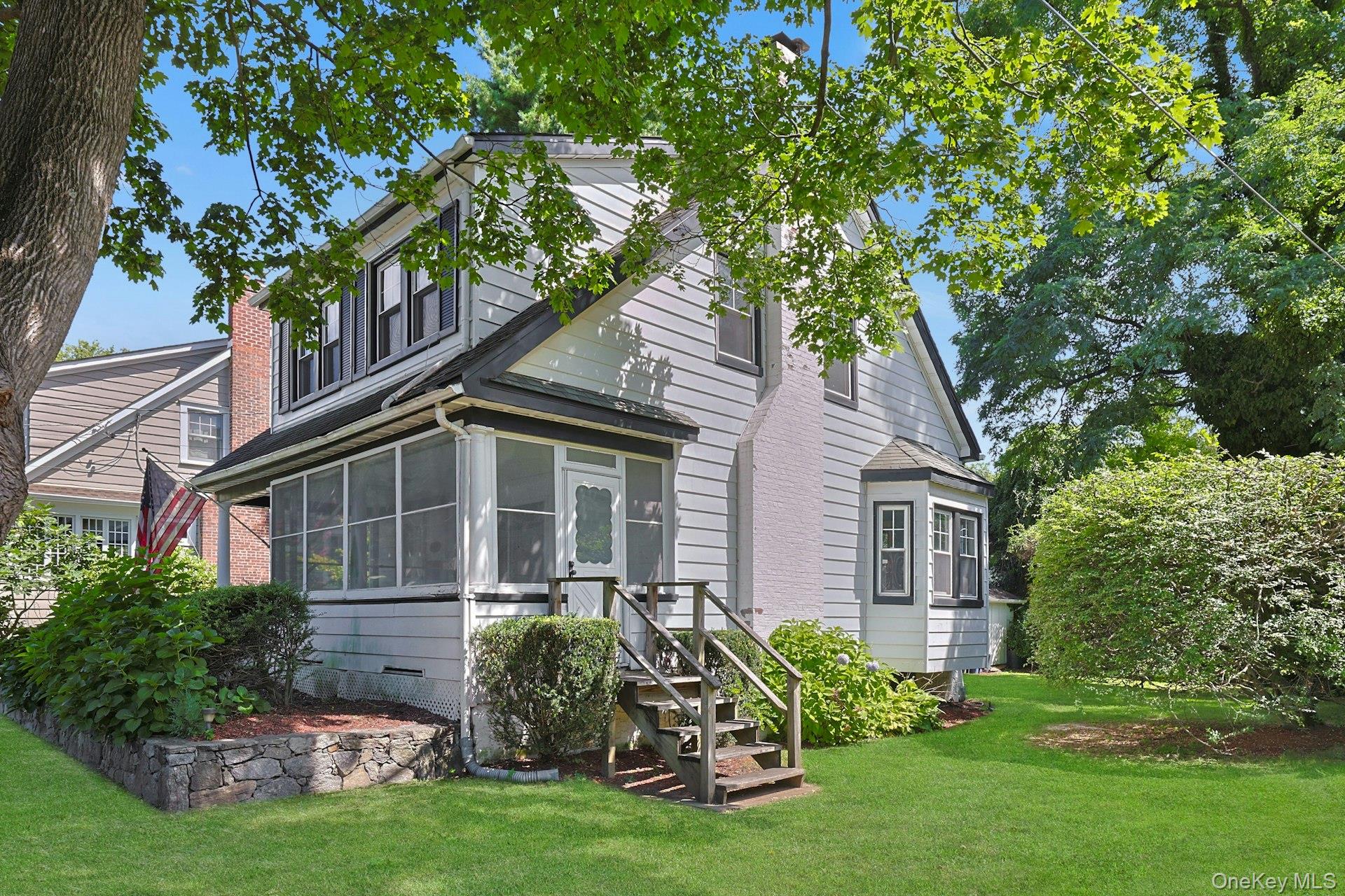 19 Bayard Street, Larchmont, NY 10538