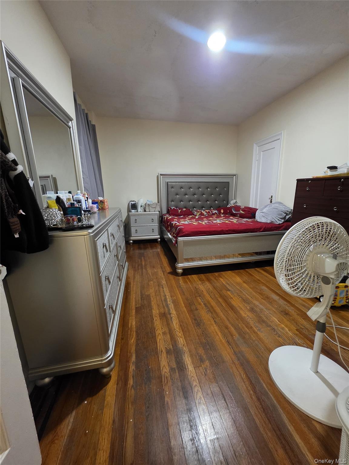 70-35 BROADWAY # D10, Jackson Heights, NY 11372