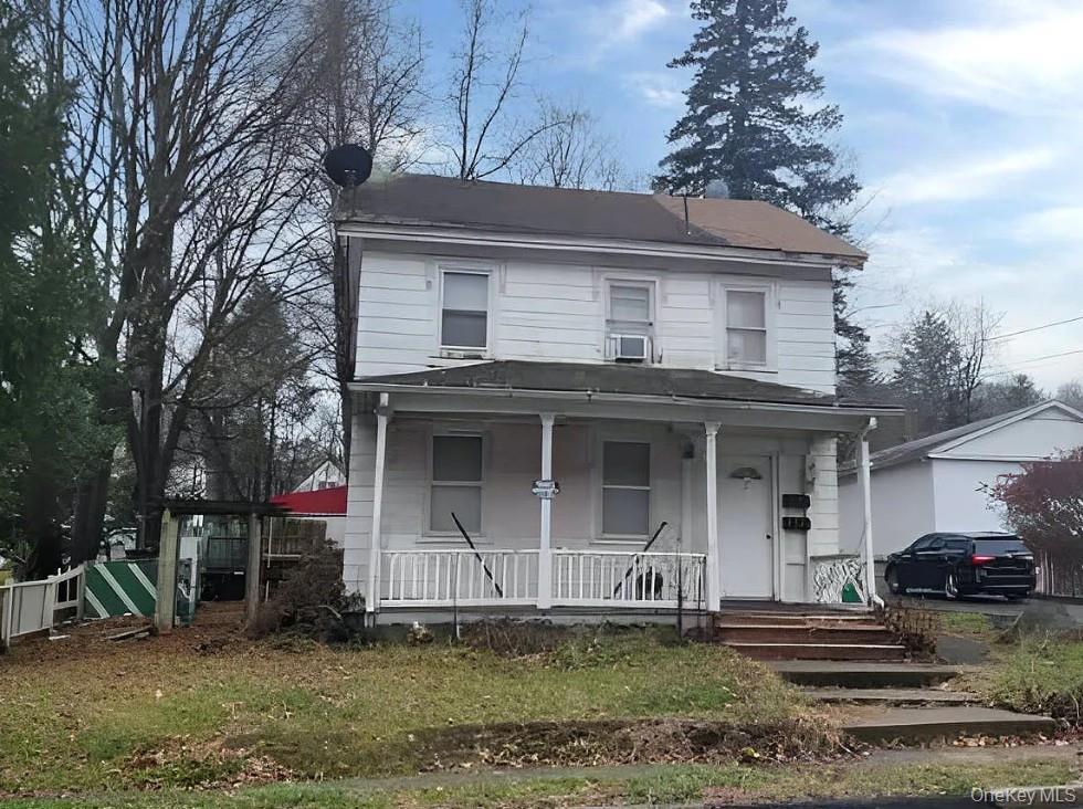 27 Canal Street, Ellenville, NY 12428