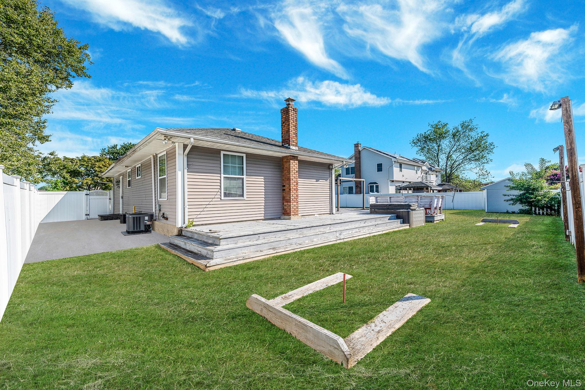 1537 1st Street, West Babylon, NY 11704