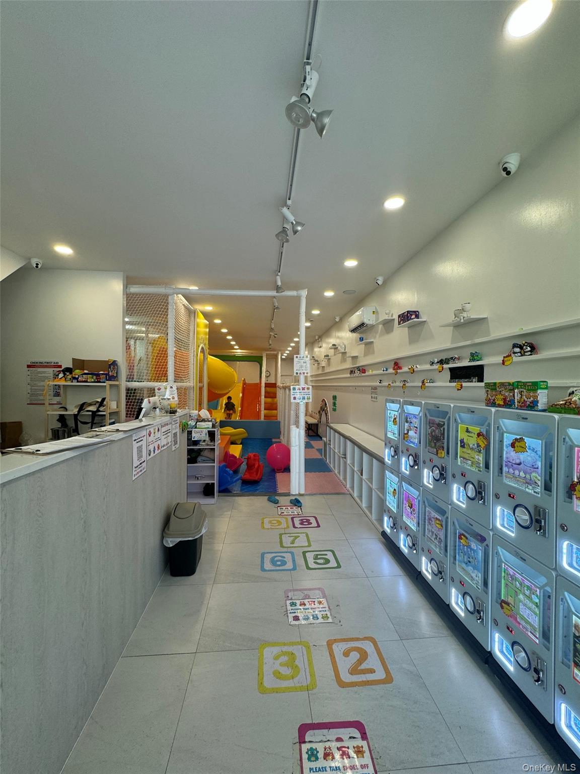 8912 3rd Avenue, Brooklyn, NY 11209