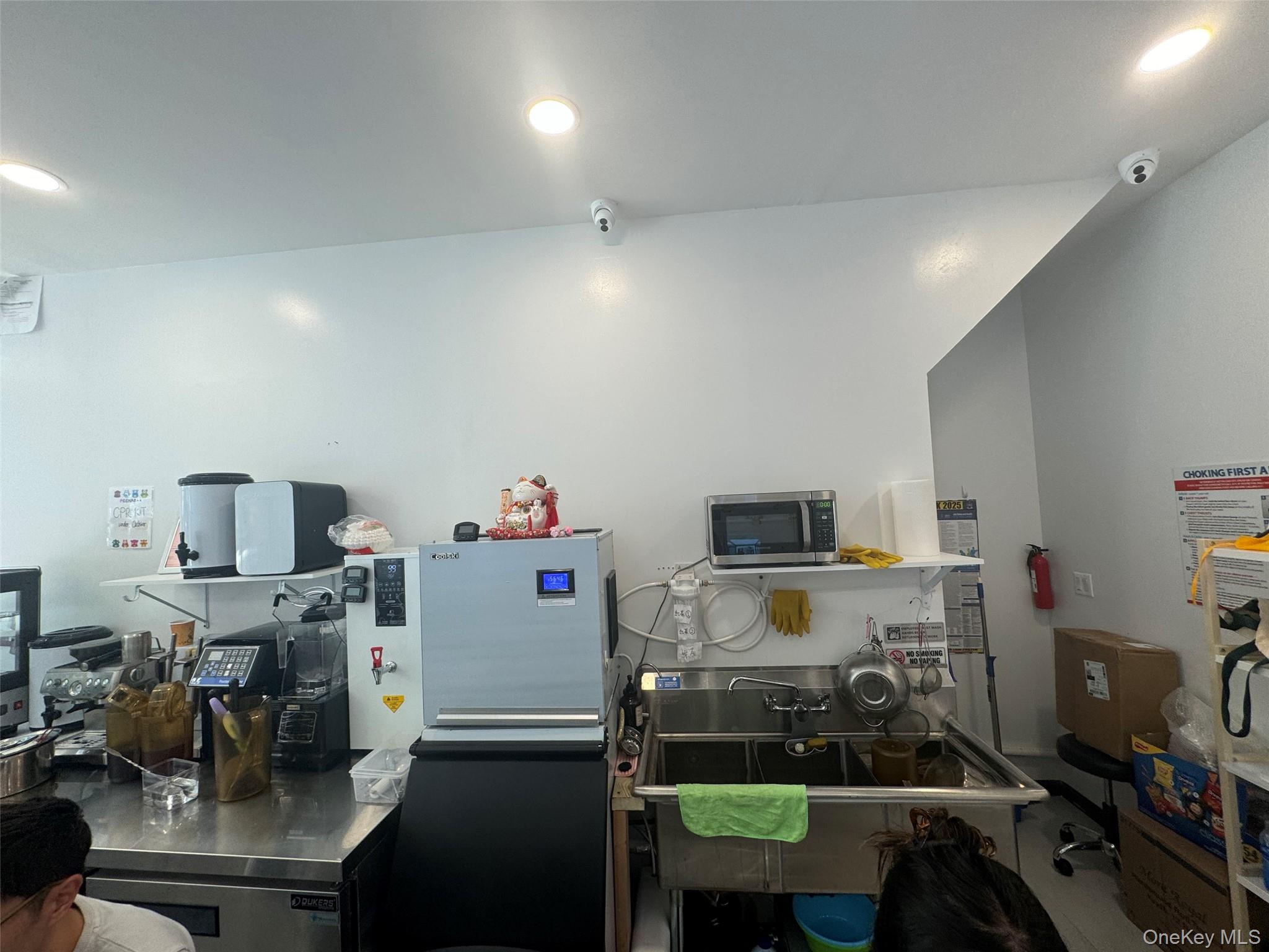 8912 3rd Avenue, Brooklyn, NY 11209