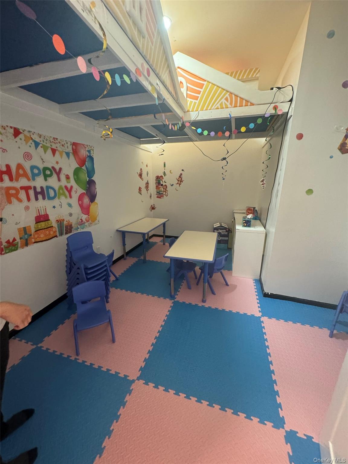 8912 3rd Avenue, Brooklyn, NY 11209