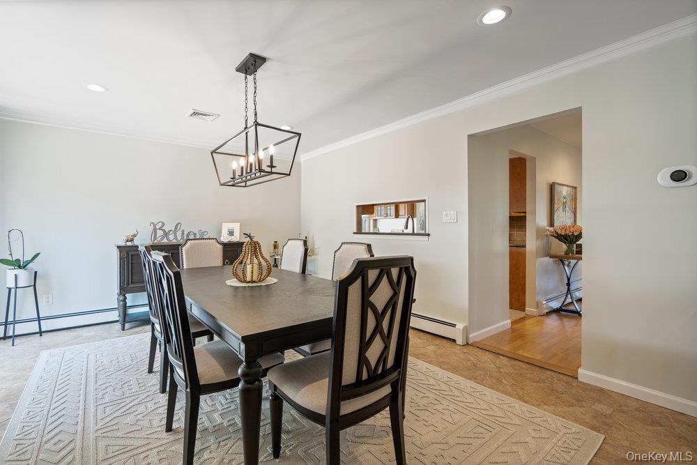 18 Lloyd Lane, Nesconset, NY 11767