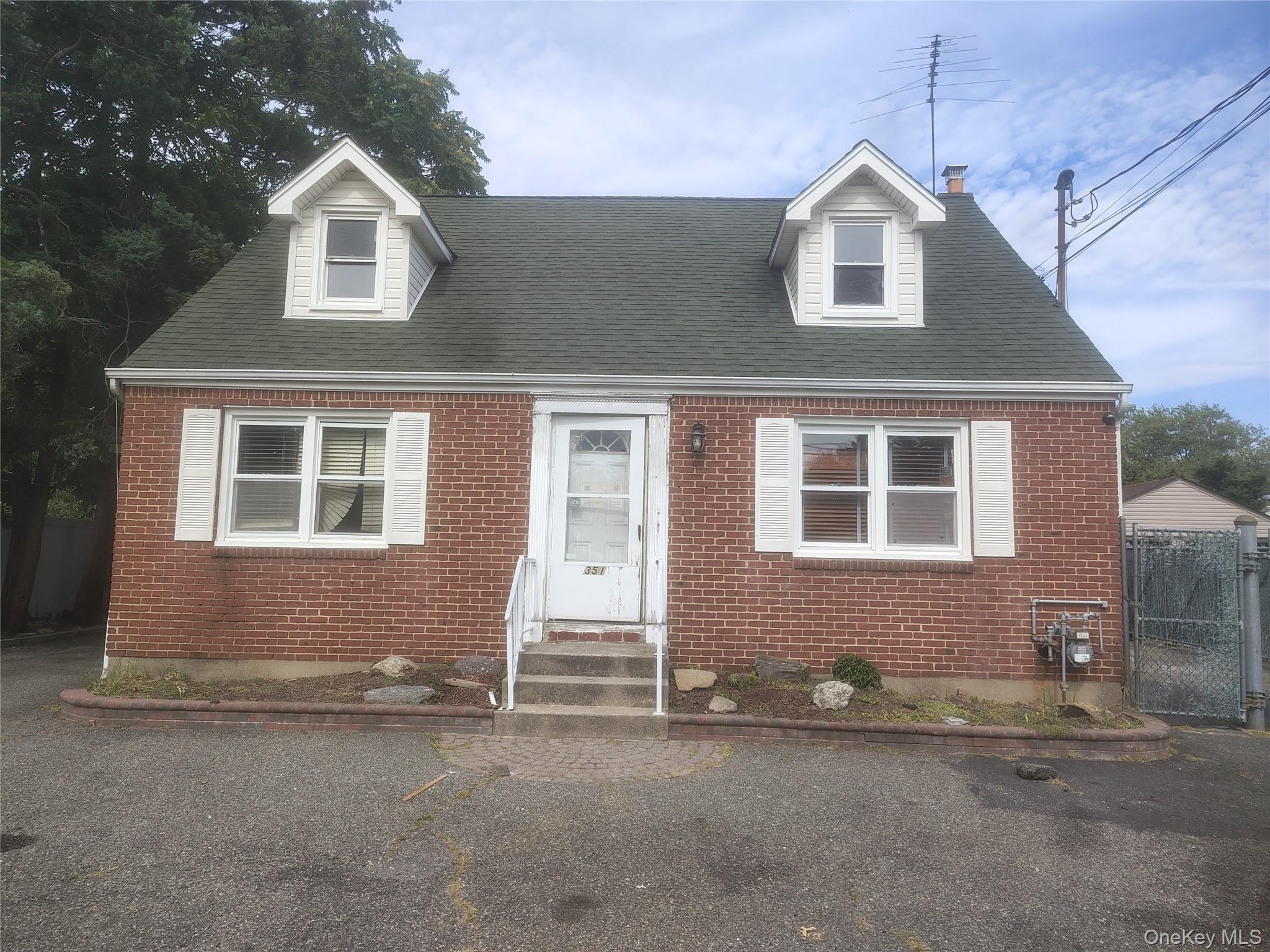 351 E Meadow Avenue, East Meadow, NY 11554
