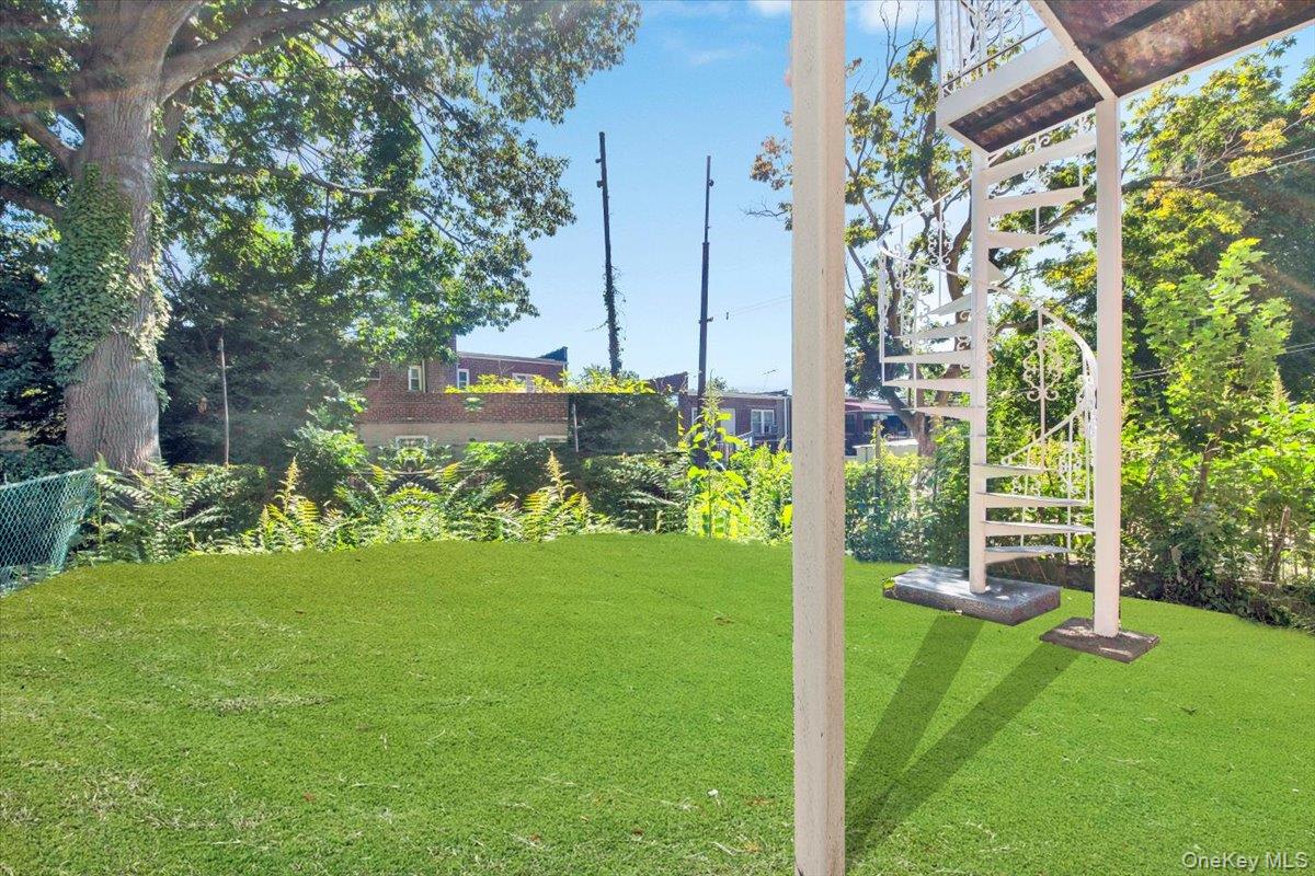 4018A Bruner Avenue, Bronx, NY 10466