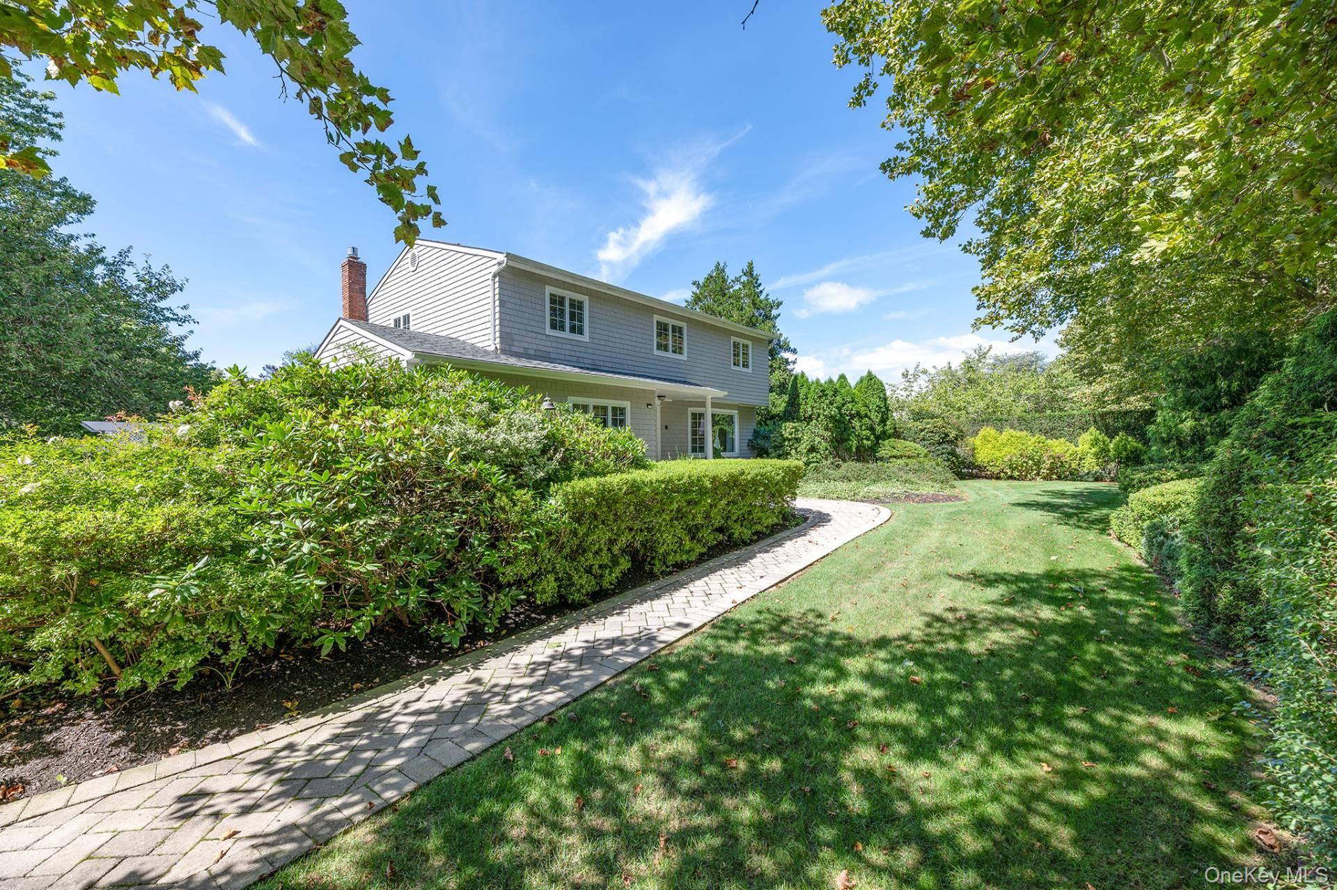 21 Foxhollow Lane, Southampton, NY 11968