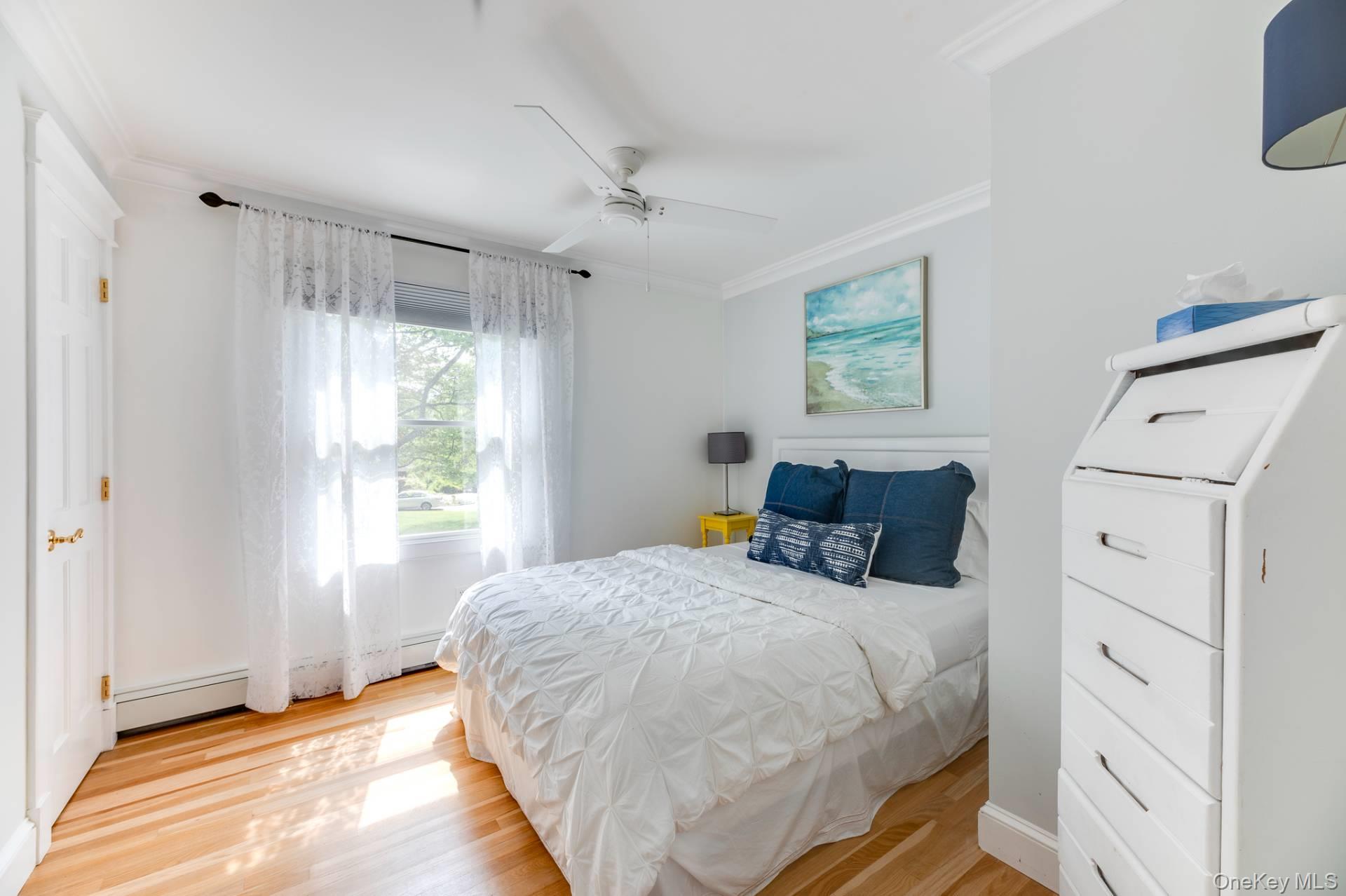 21 Foxhollow Lane, Southampton, NY 11968