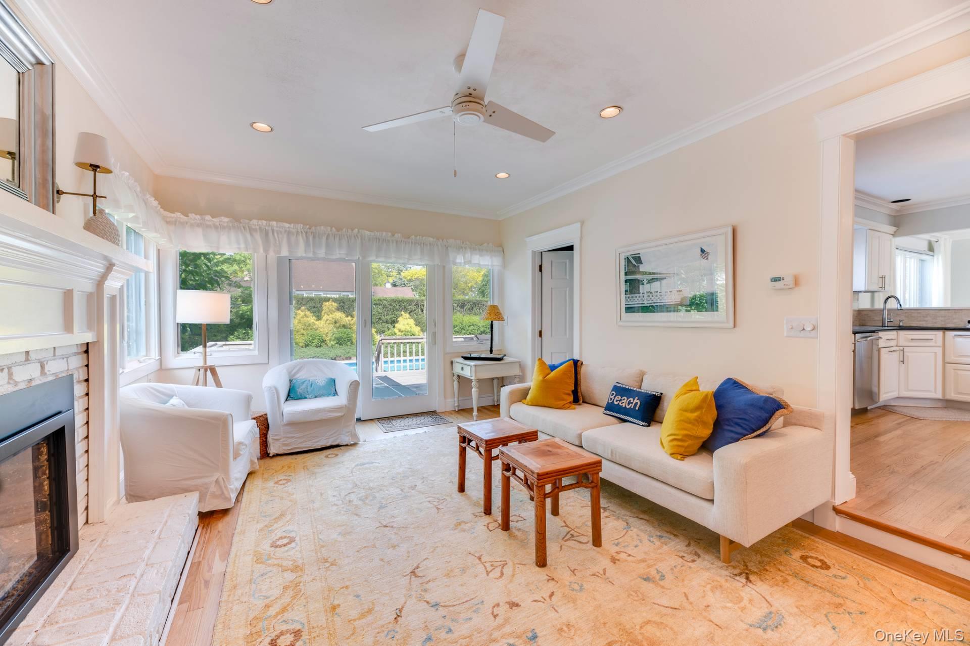 21 Foxhollow Lane, Southampton, NY 11968